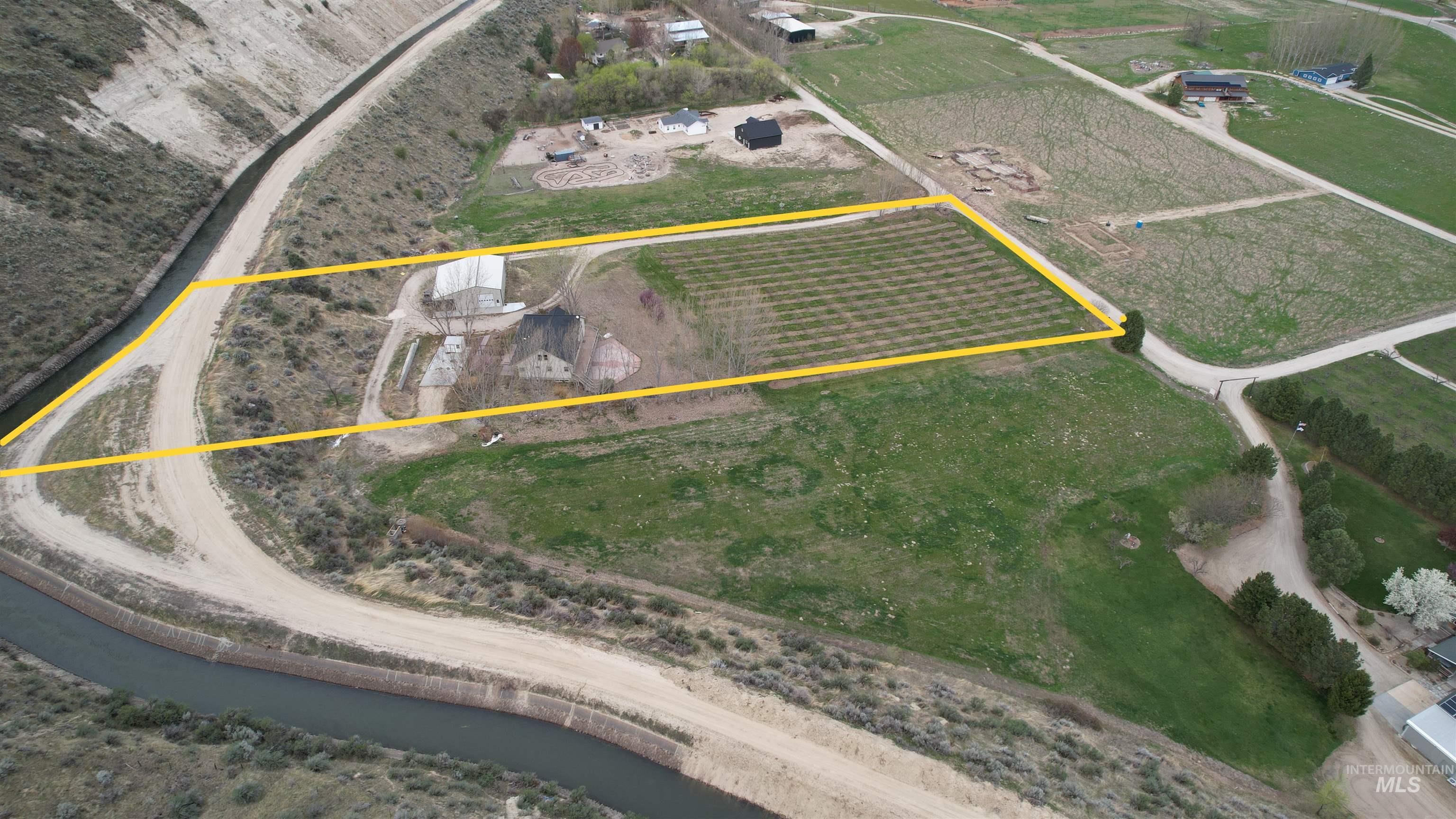 4615 Harvest Lane