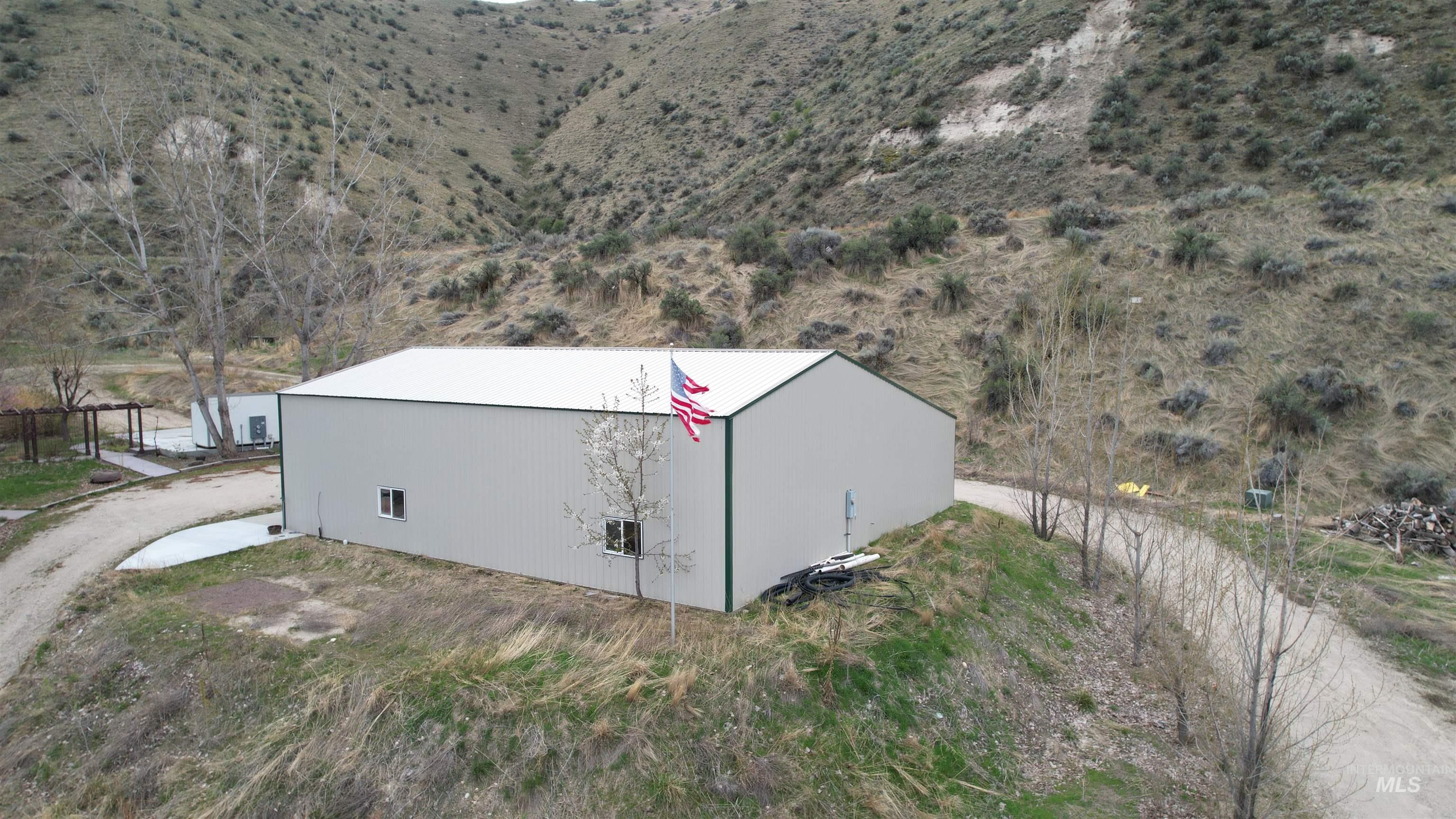 4615 Harvest Lane