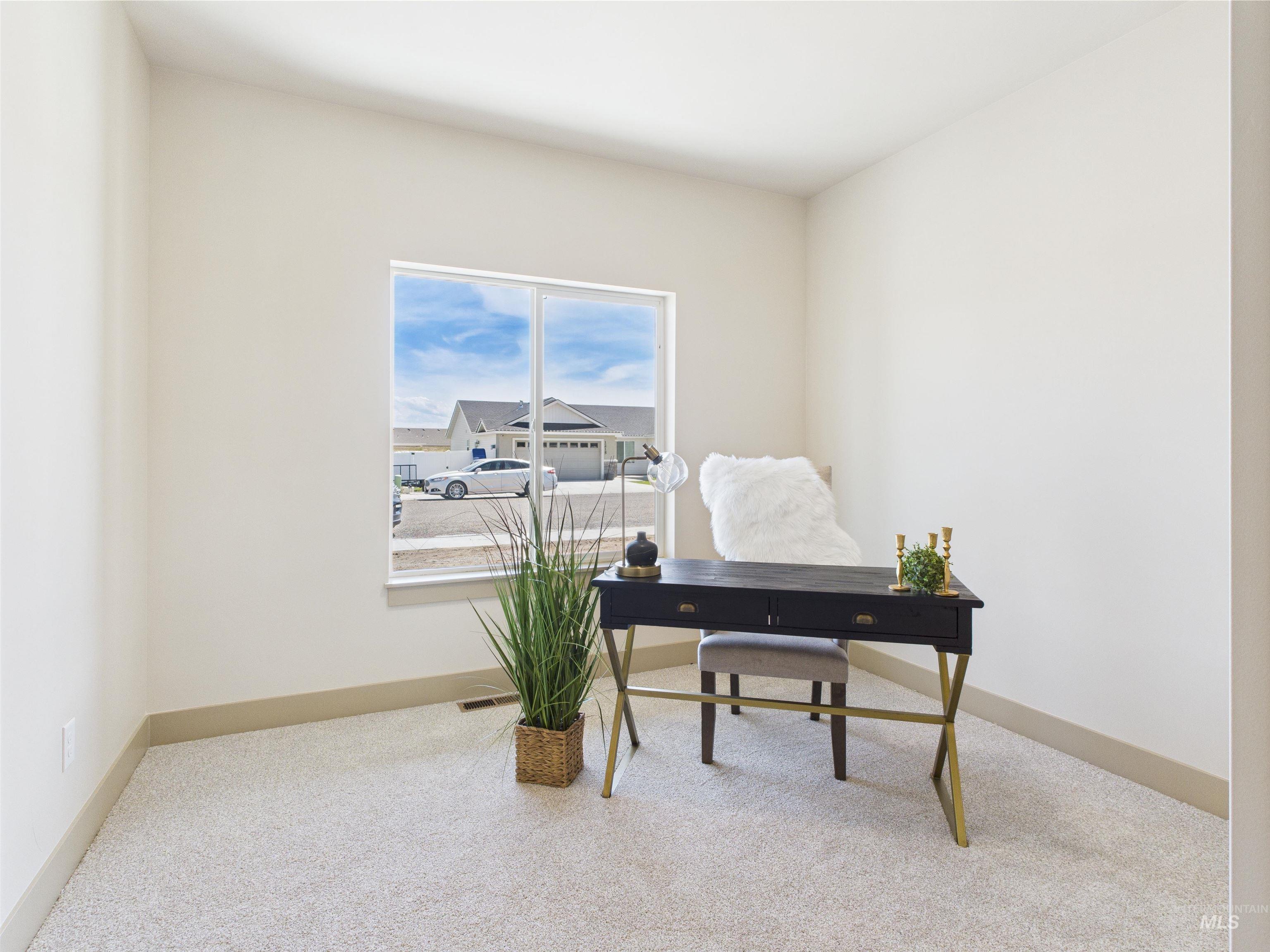 1214 Diamond Drive
