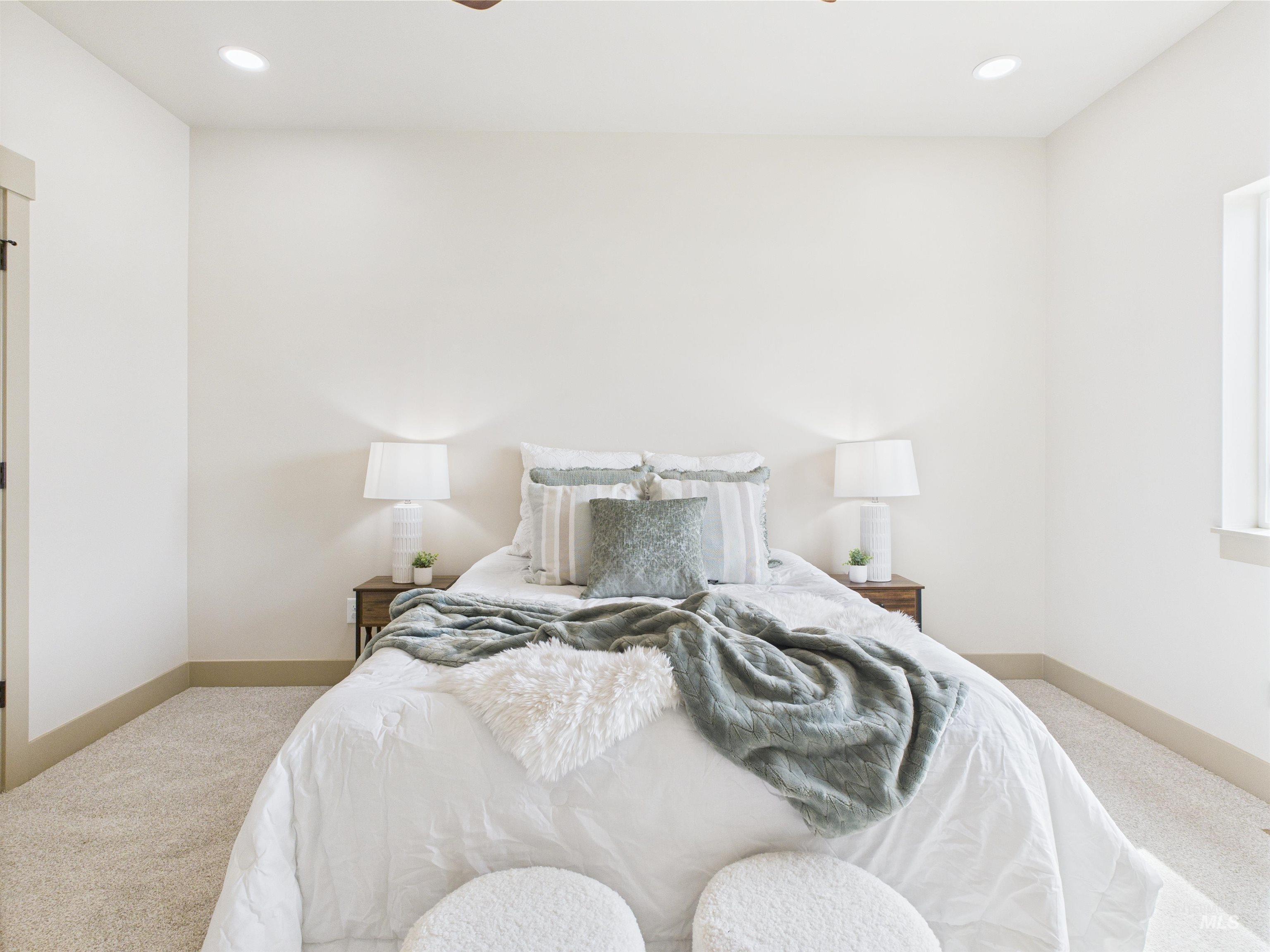 1214 Diamond Drive