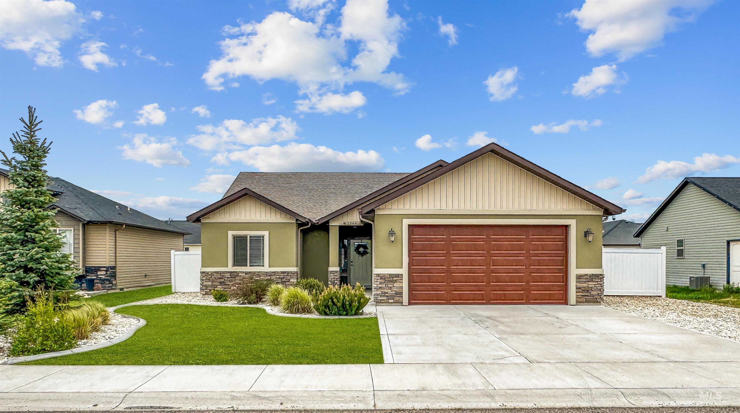 2344 Yellowstone Trail