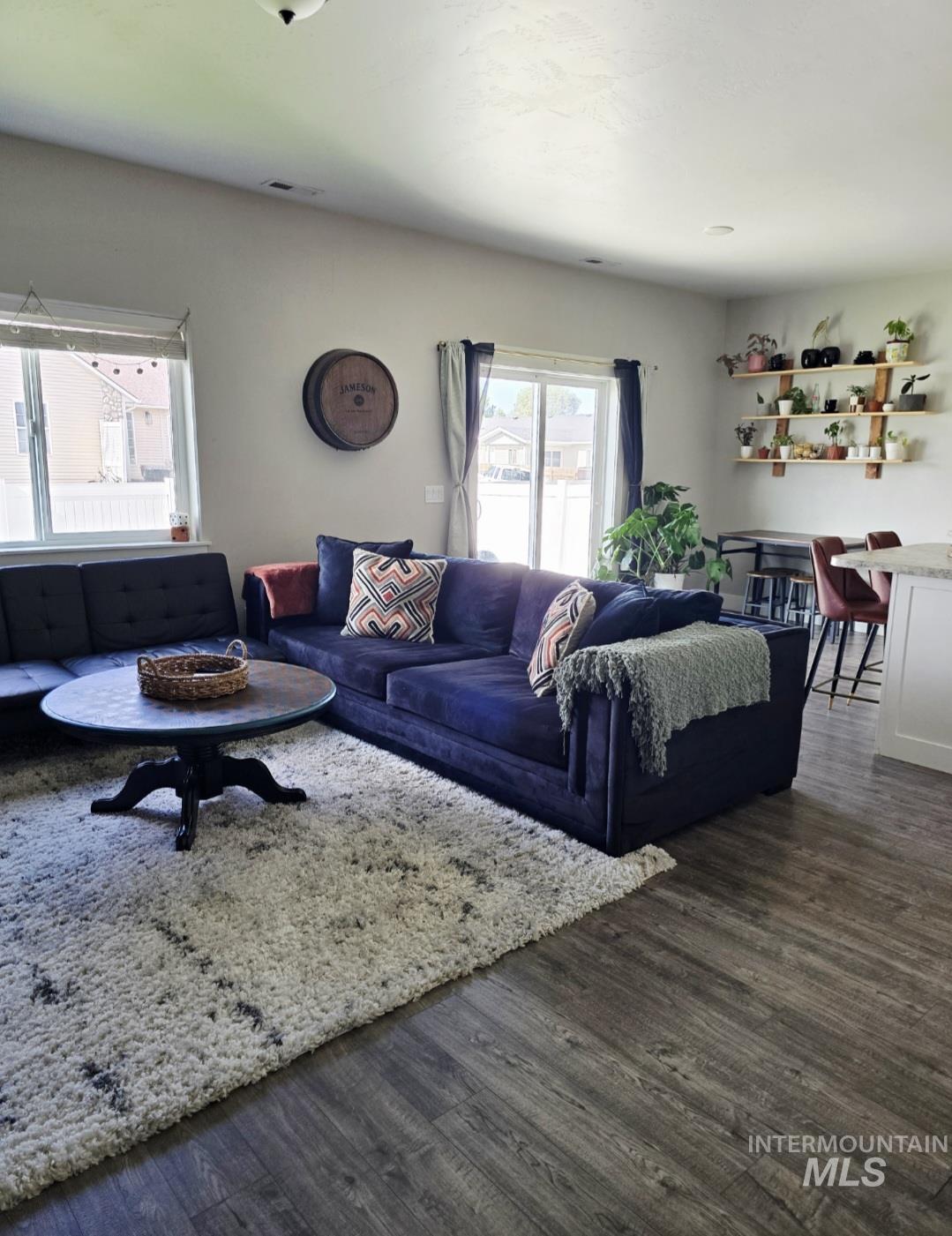 900 E 20th