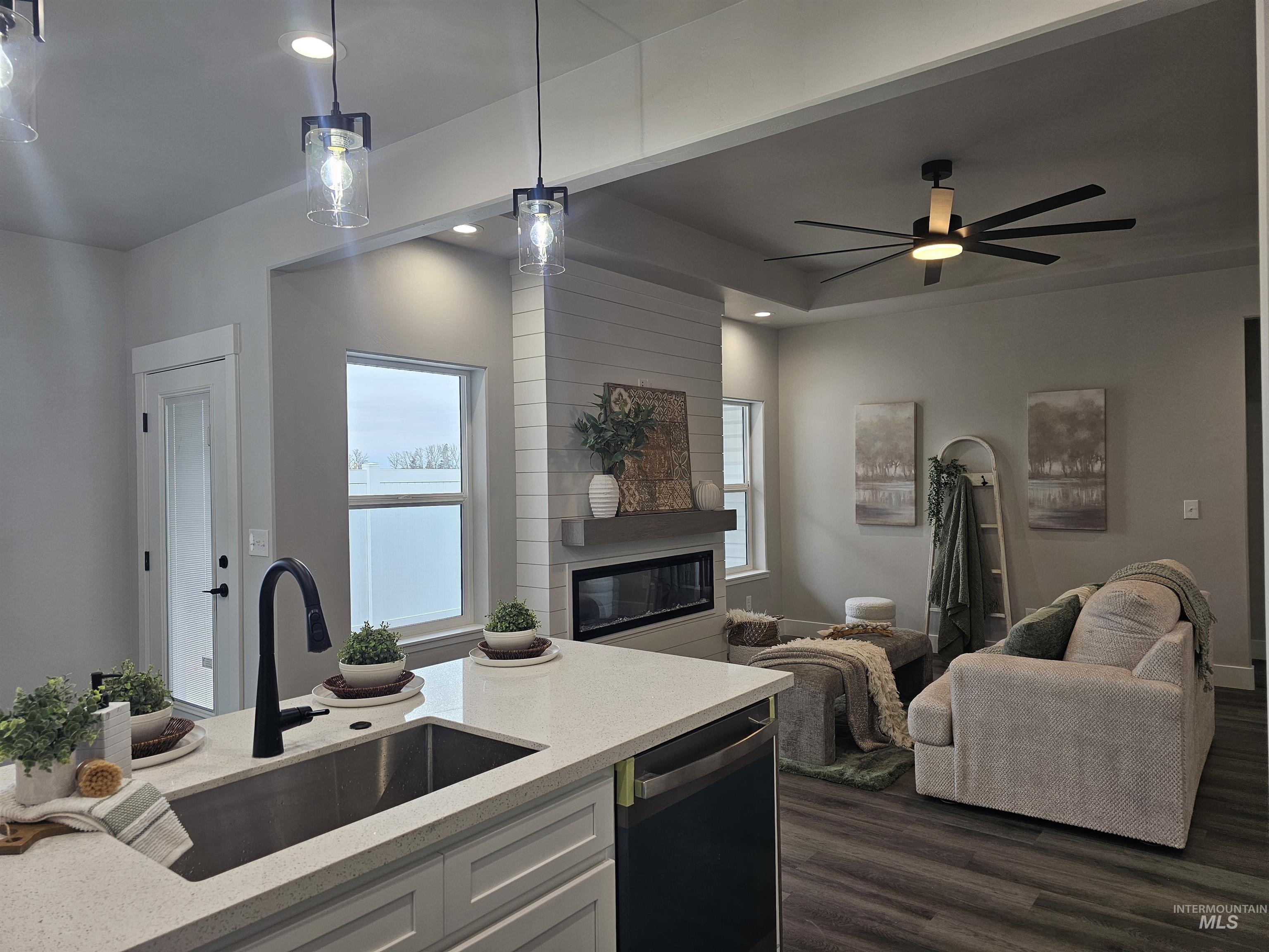 1212 Bronze Drive