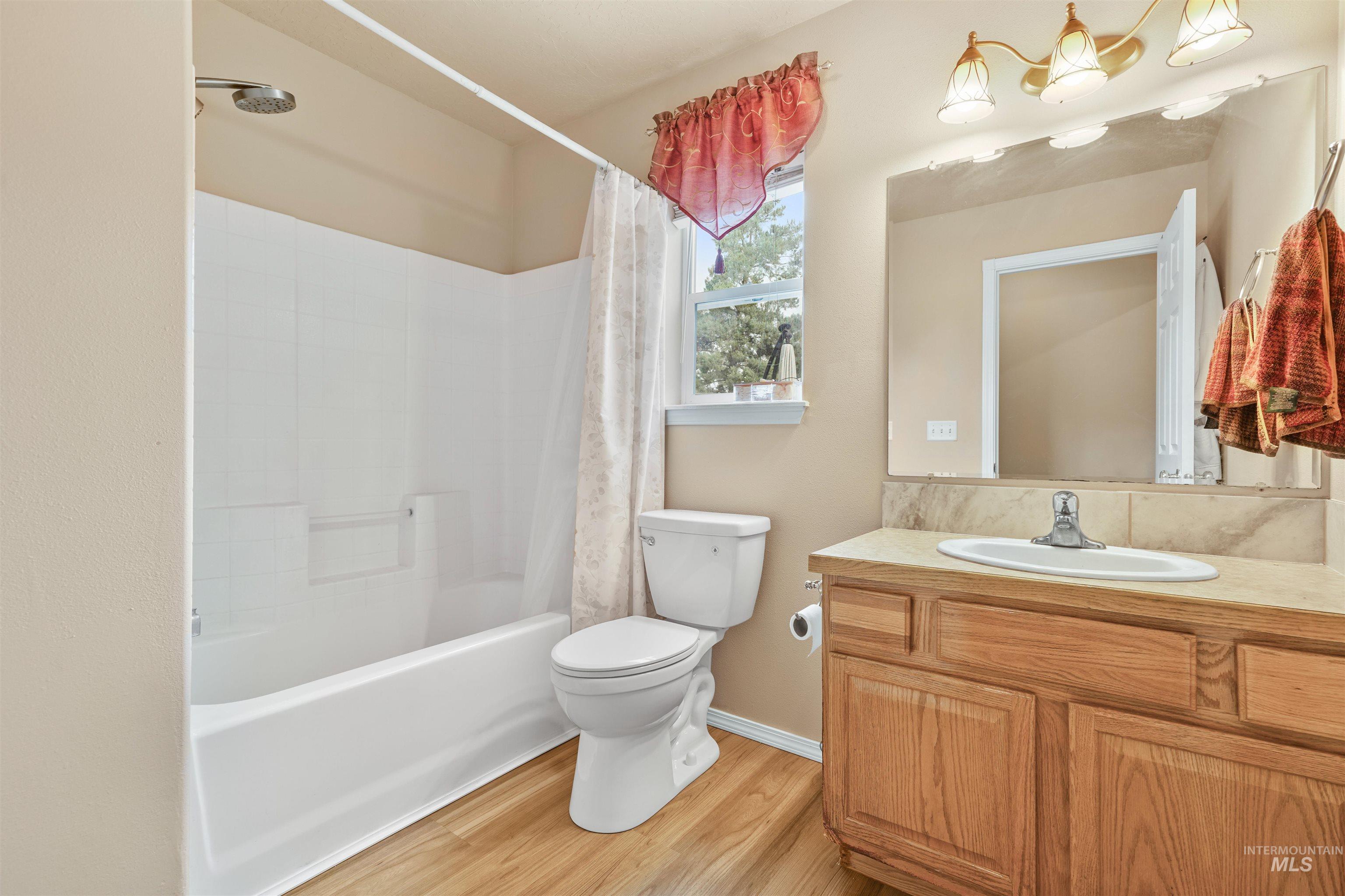 500 E 19th Street
