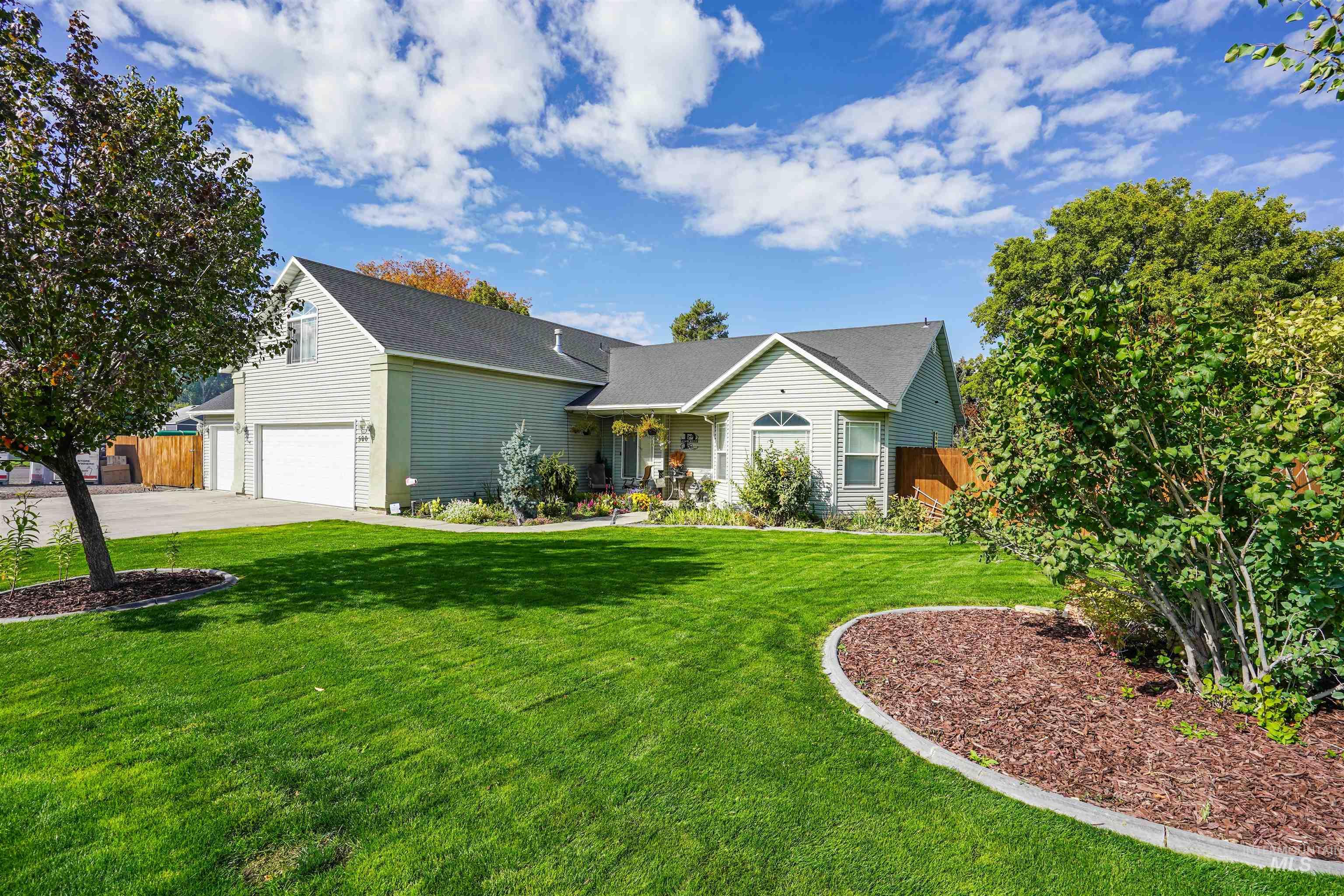 500 E 19th Street