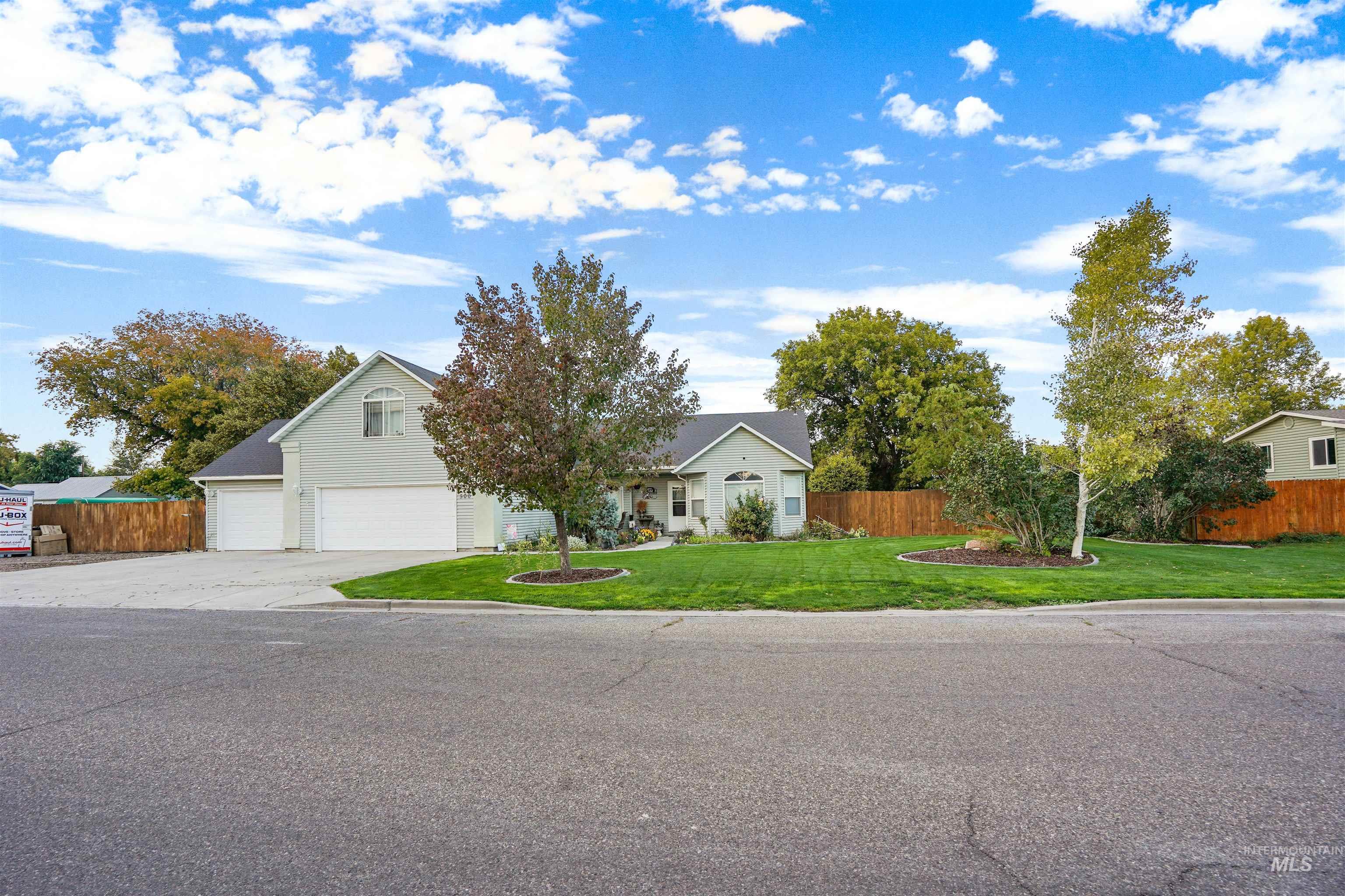 500 E 19th Street