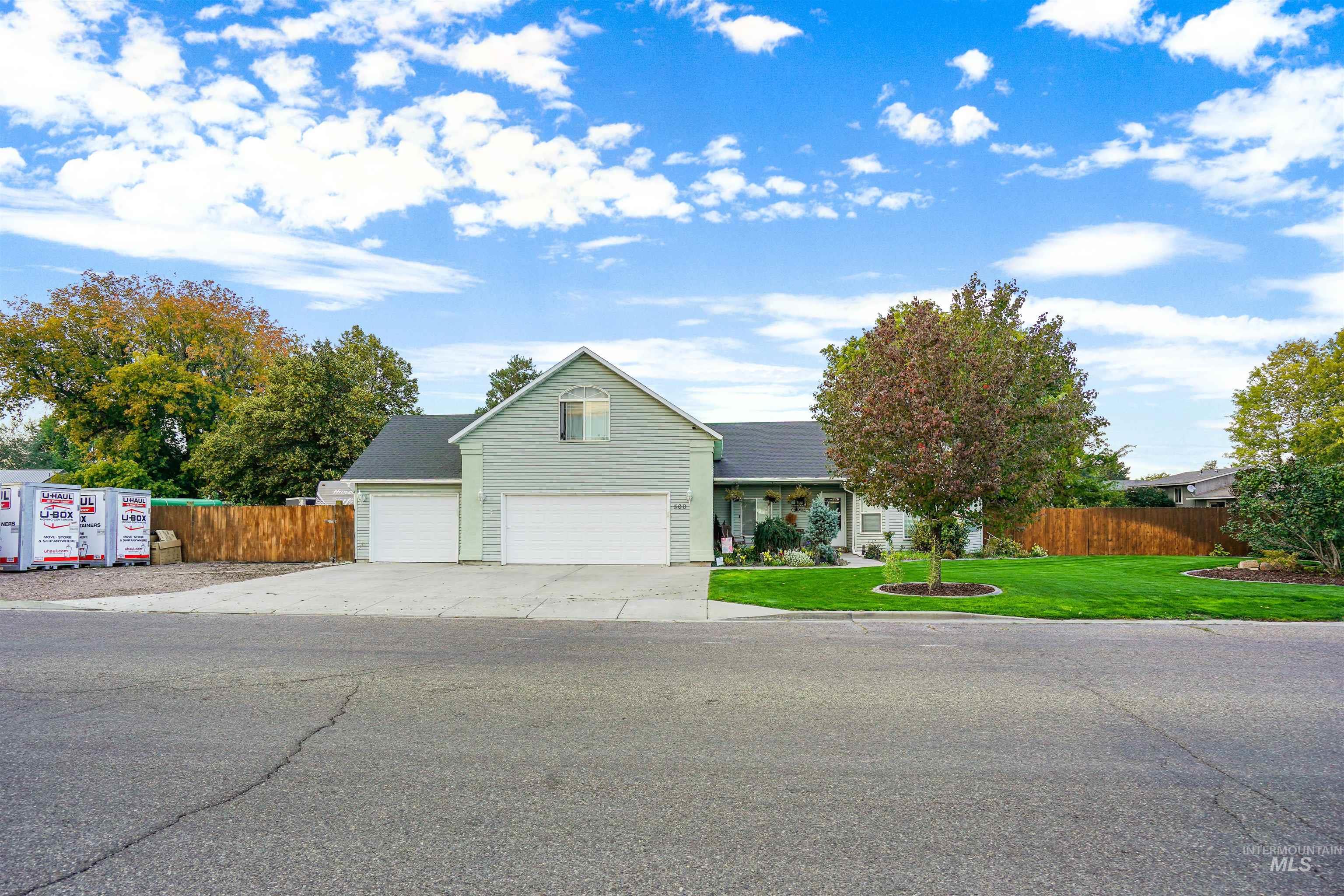 500 E 19th Street