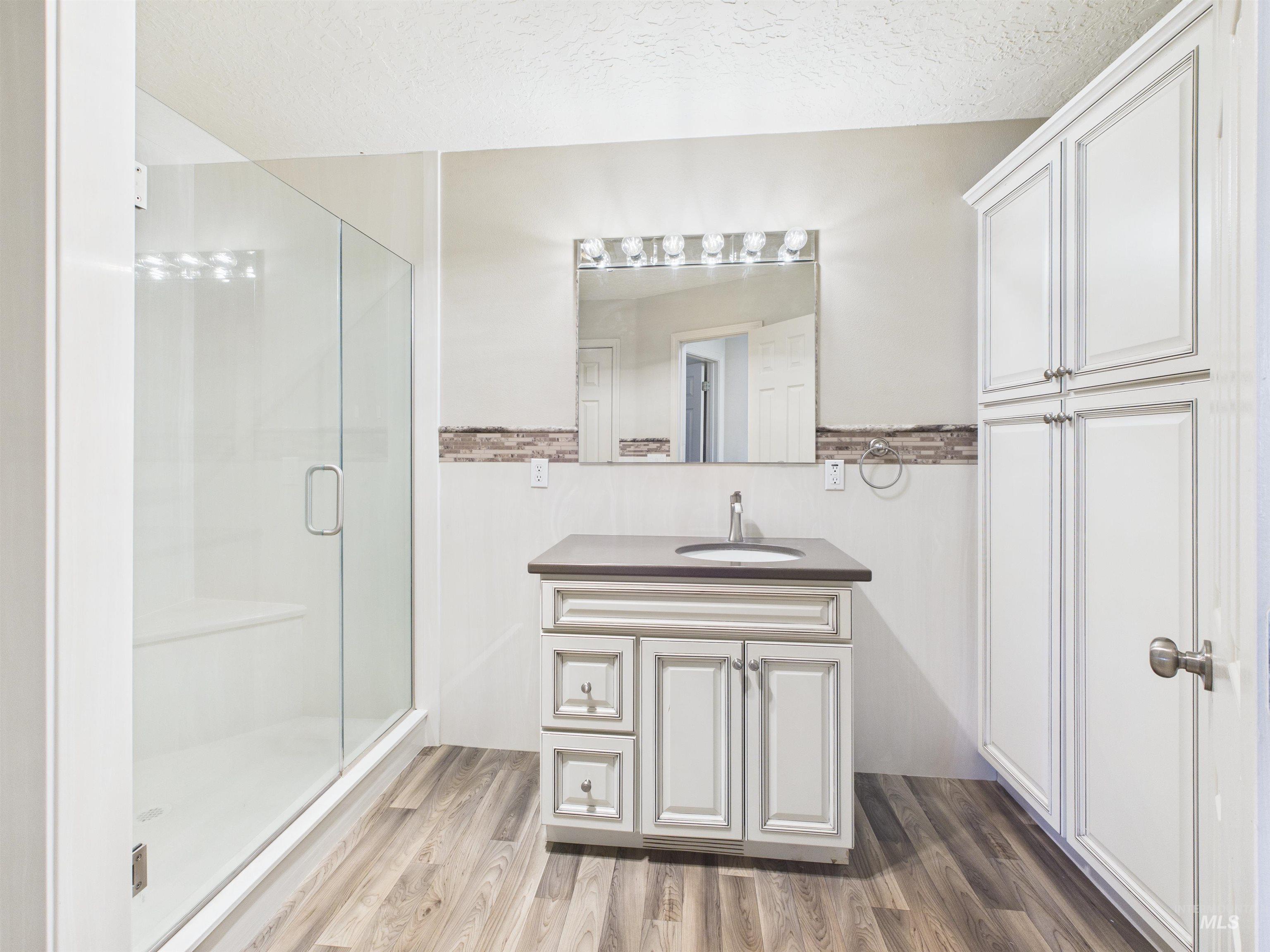 25 River Run Estates