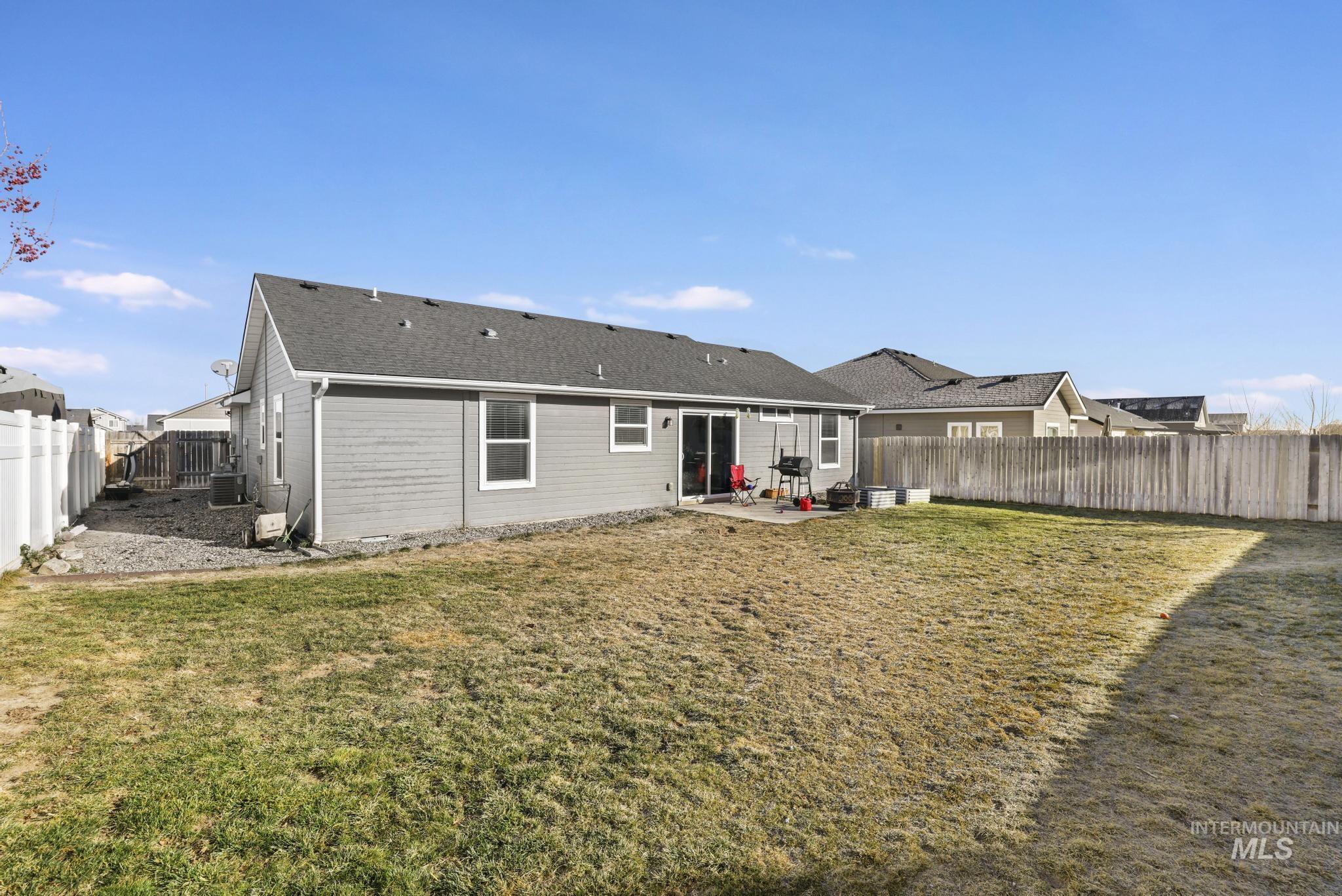 370 Feather Ave