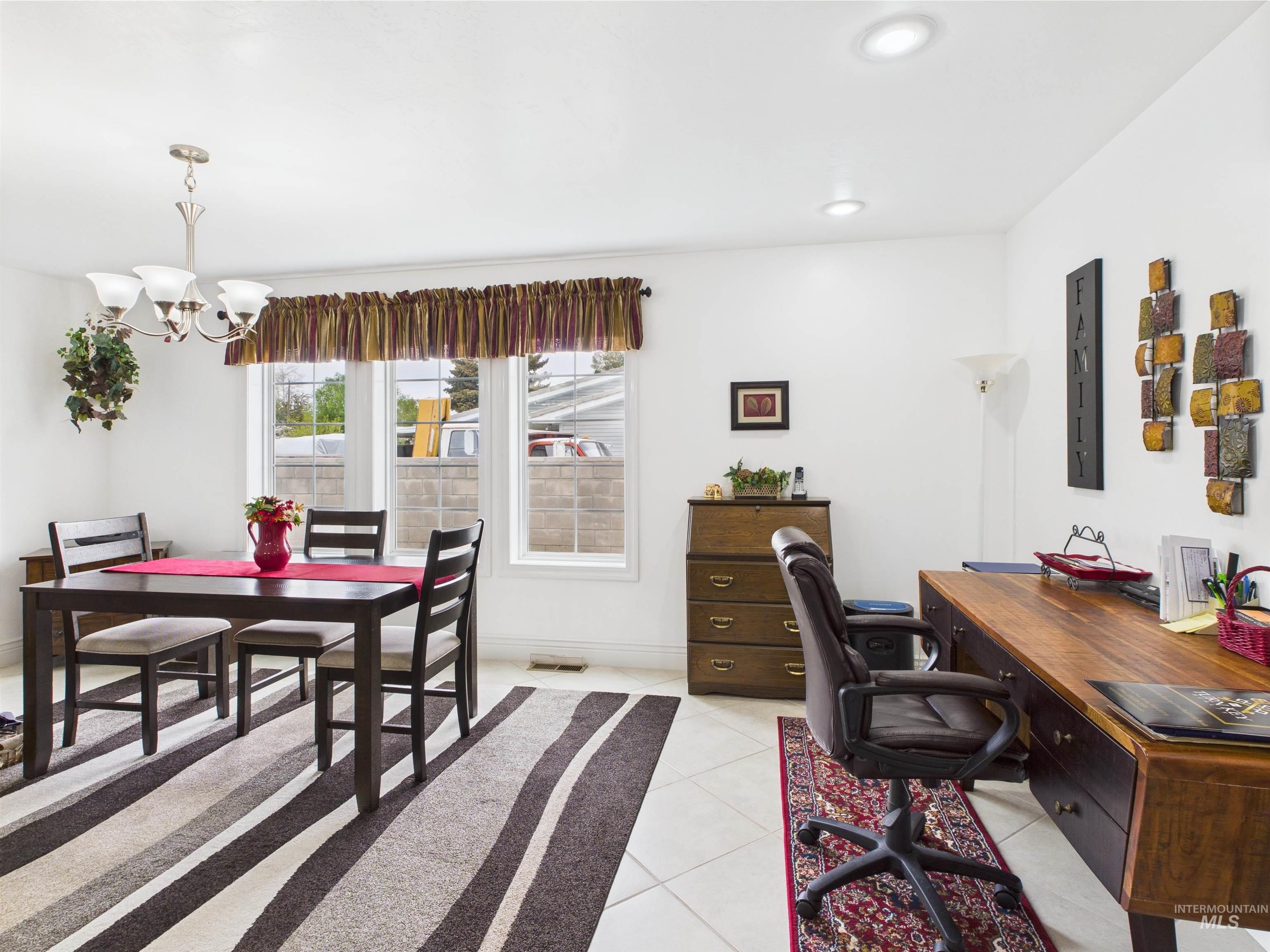 11 N 3rd West Street