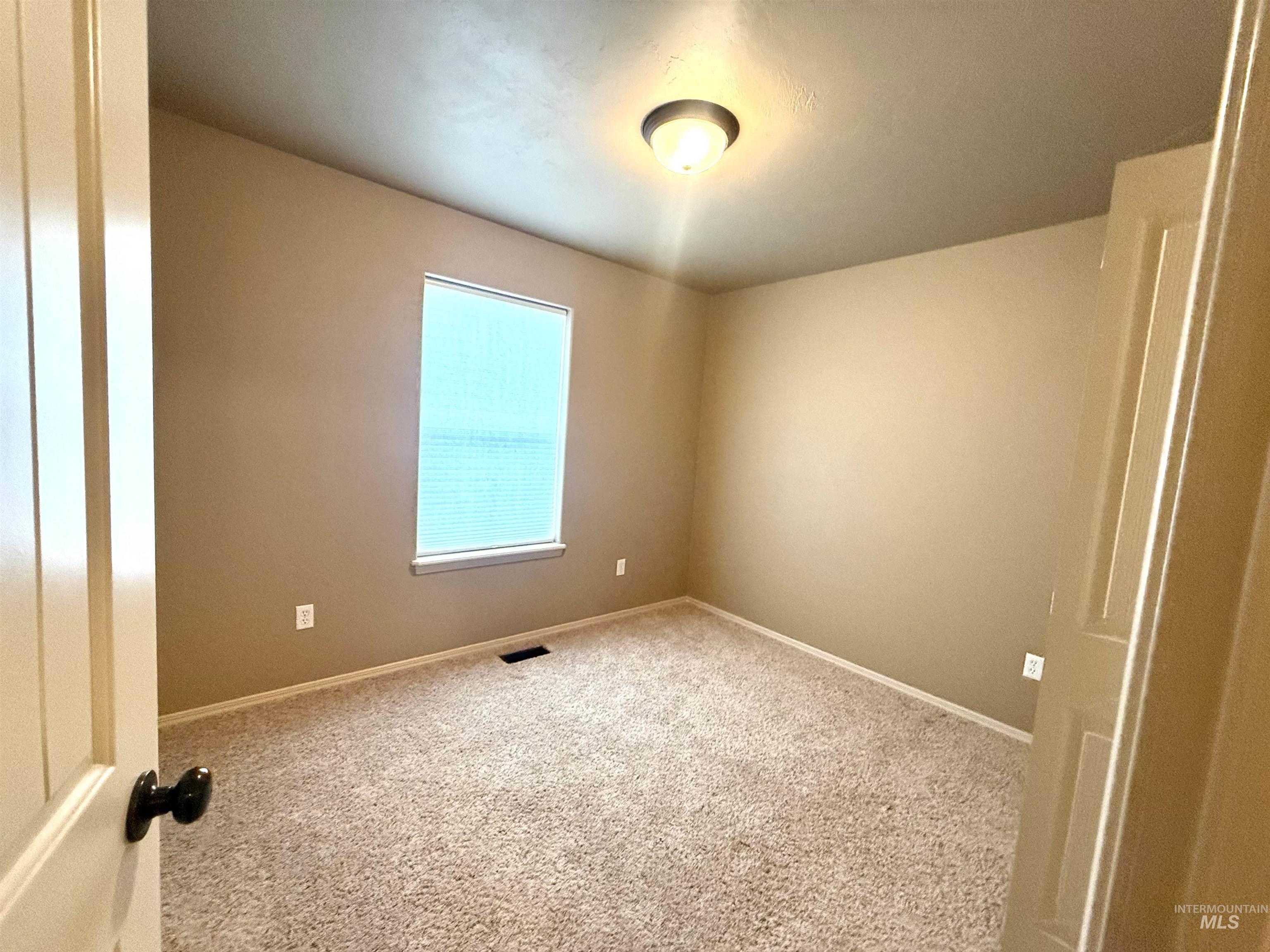 1506 N Adams