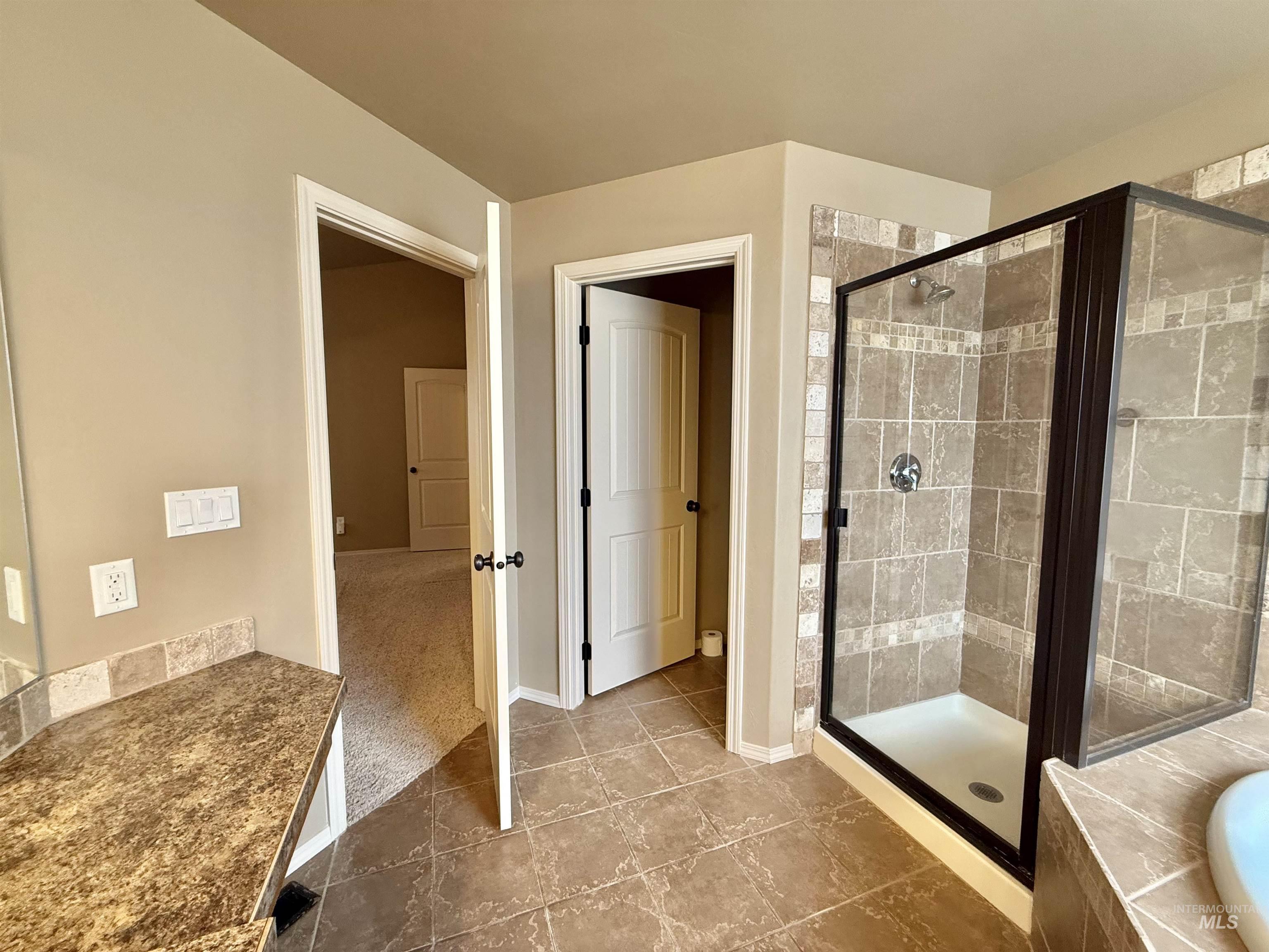 1506 N Adams