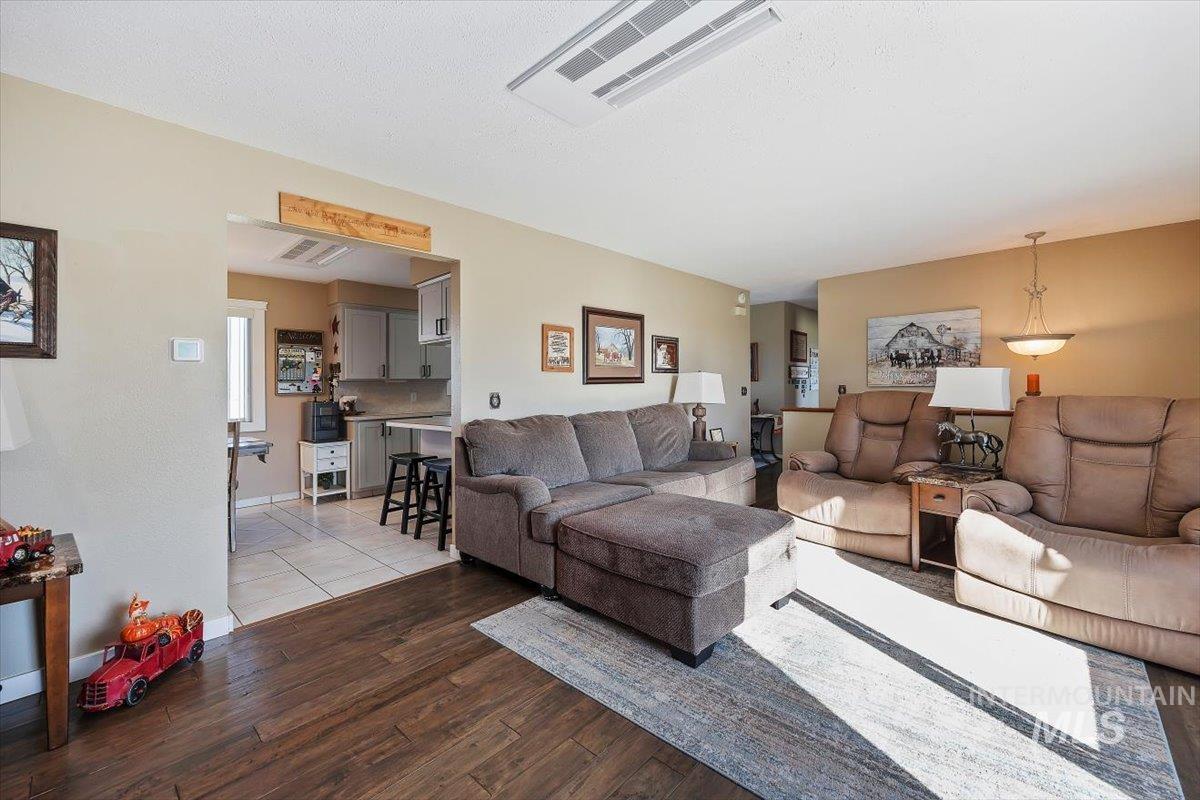 411 Mountain View Lane