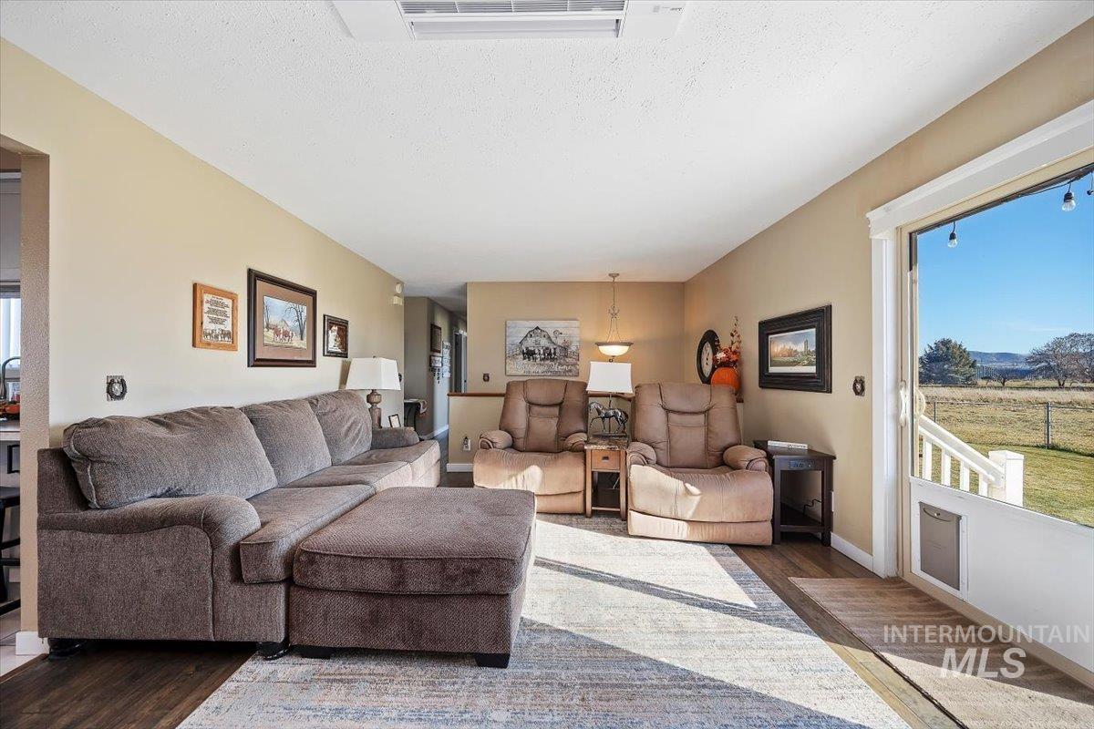 411 Mountain View Lane