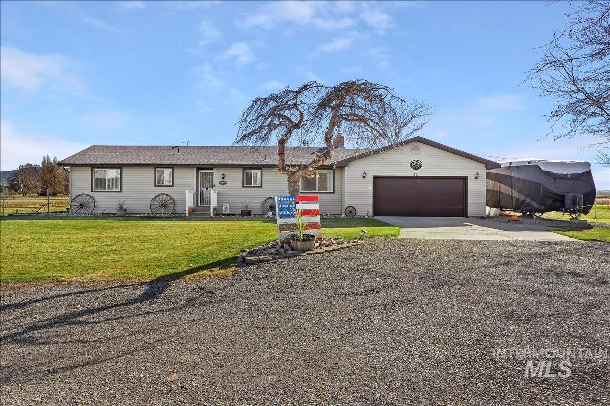 411 Mountain View Lane