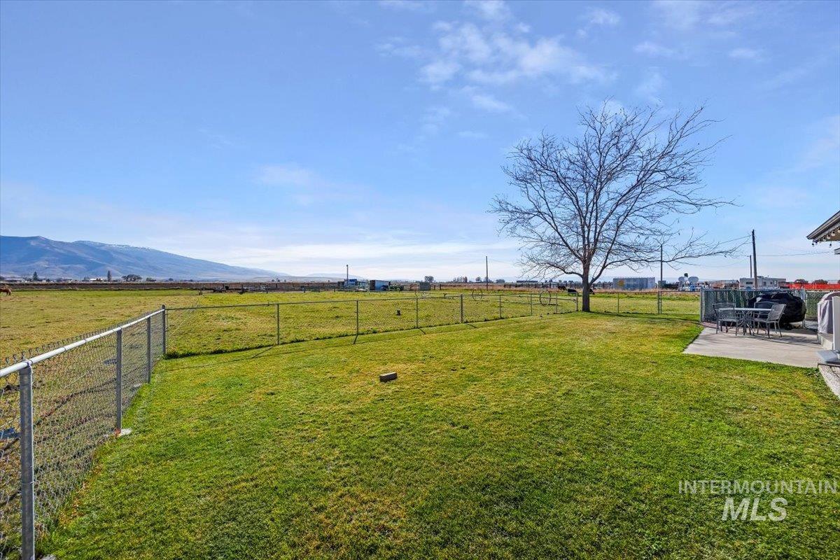 411 Mountain View Lane