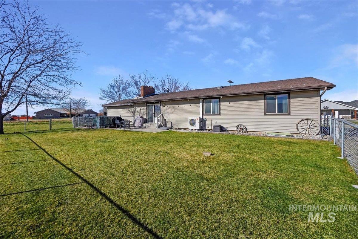 411 Mountain View Lane