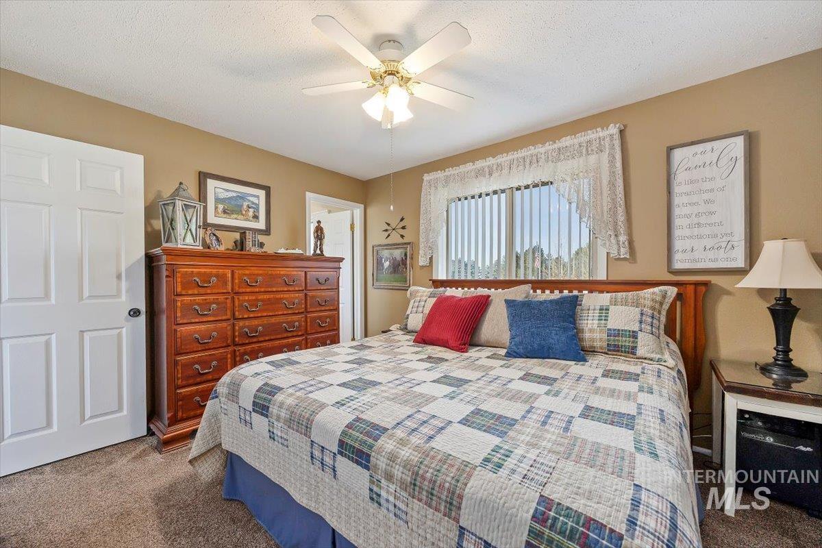411 Mountain View Lane
