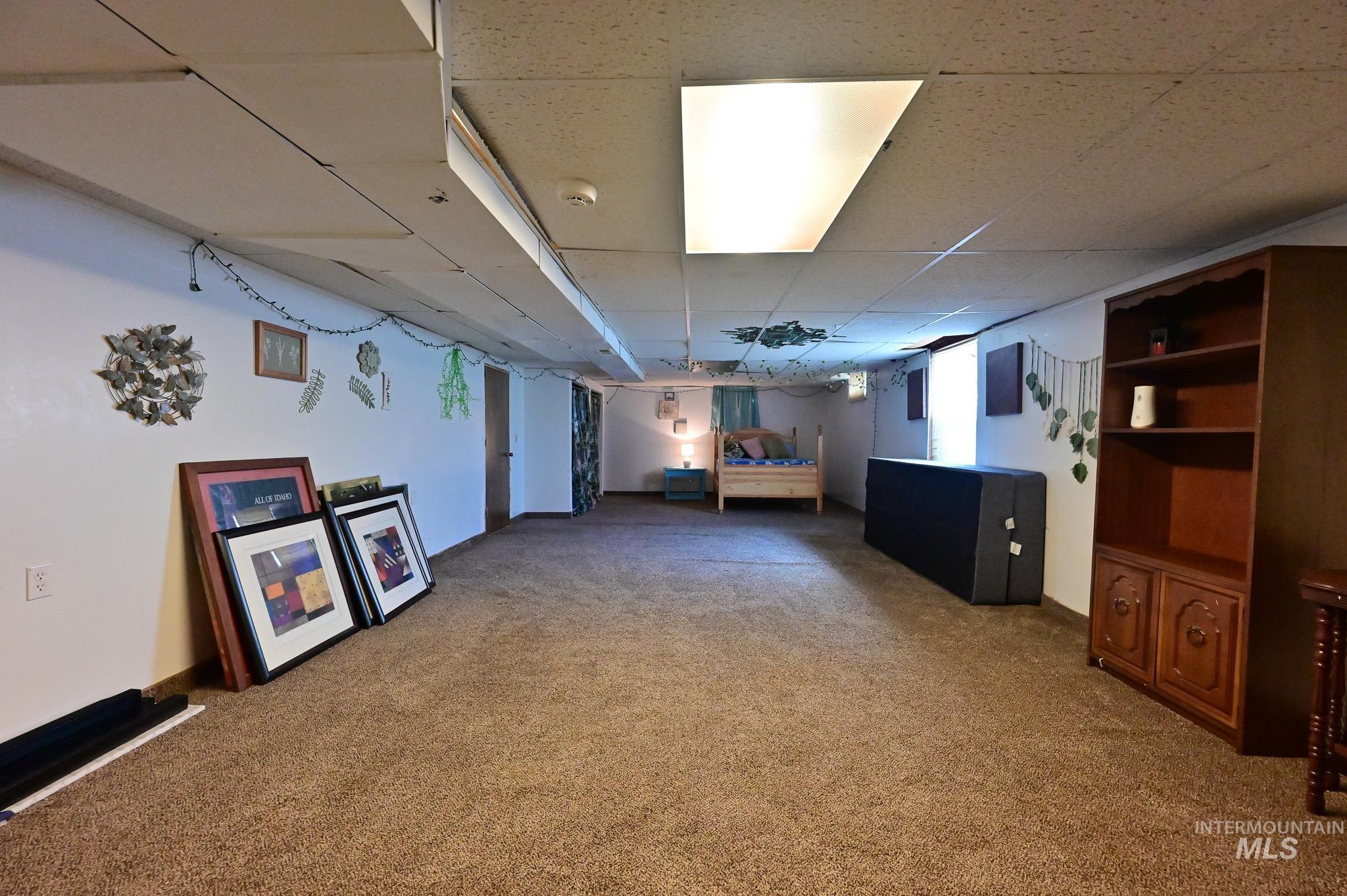 408 W Lincoln