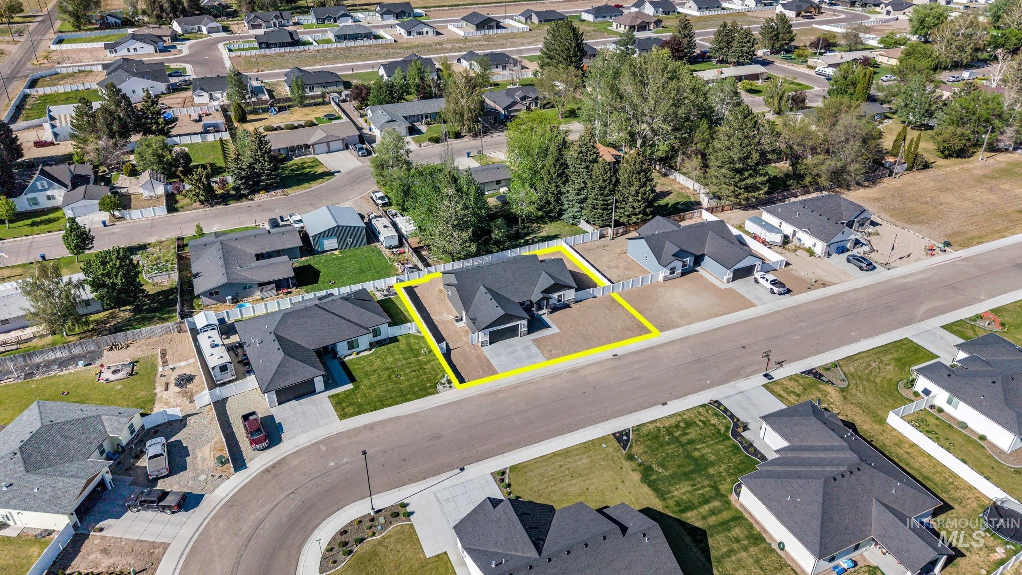 1218 Jade Drive