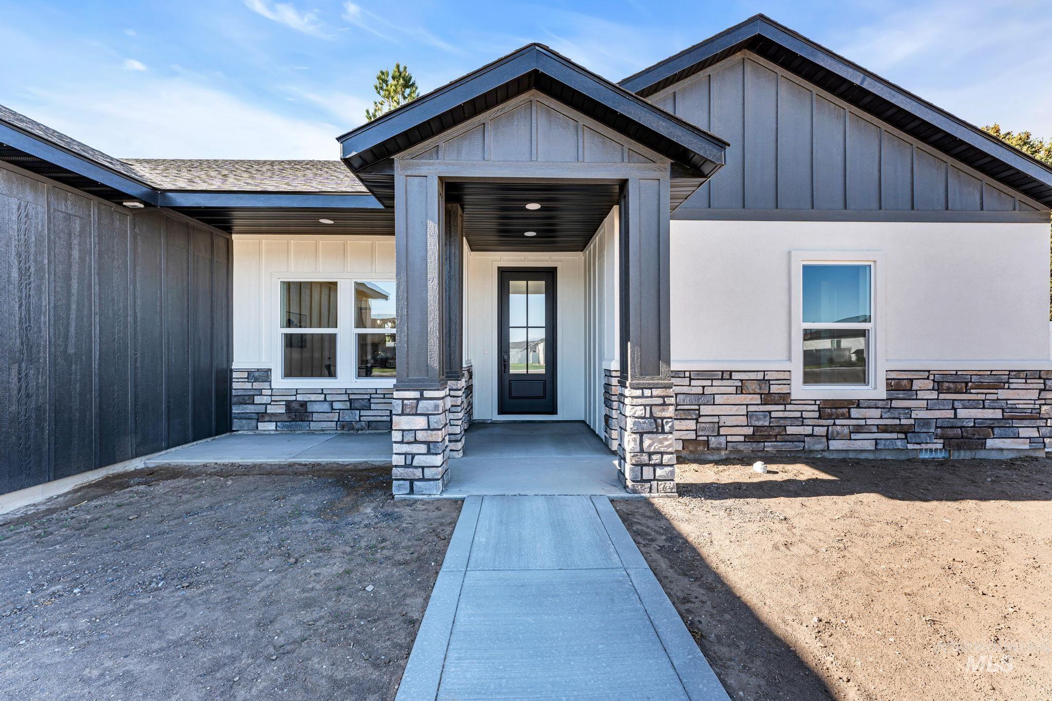 1218 Jade Drive