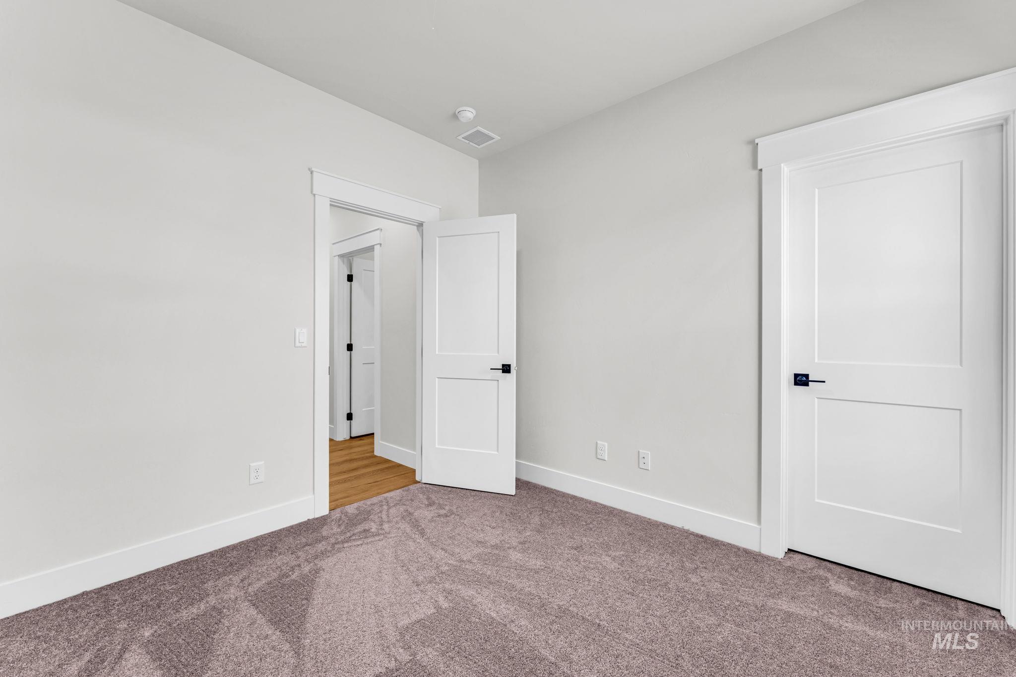 1218 Jade Drive