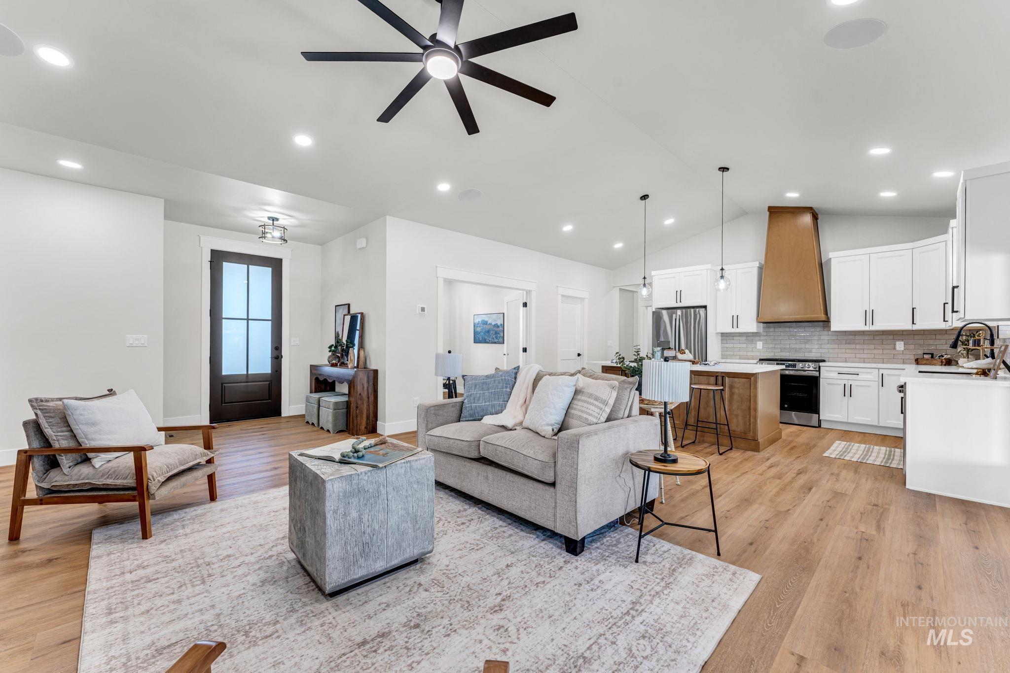 1218 Jade Drive