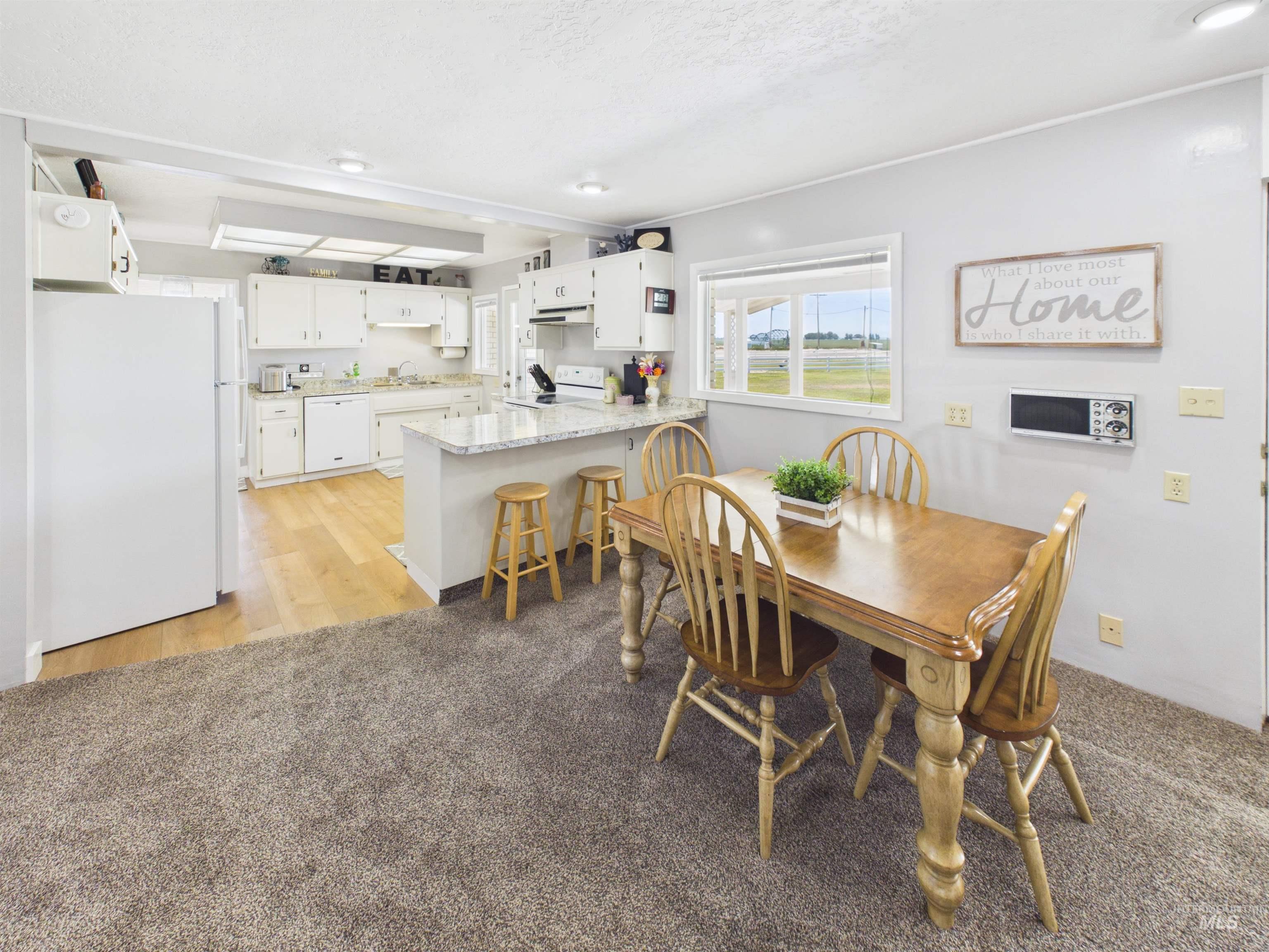 253 N 700 West