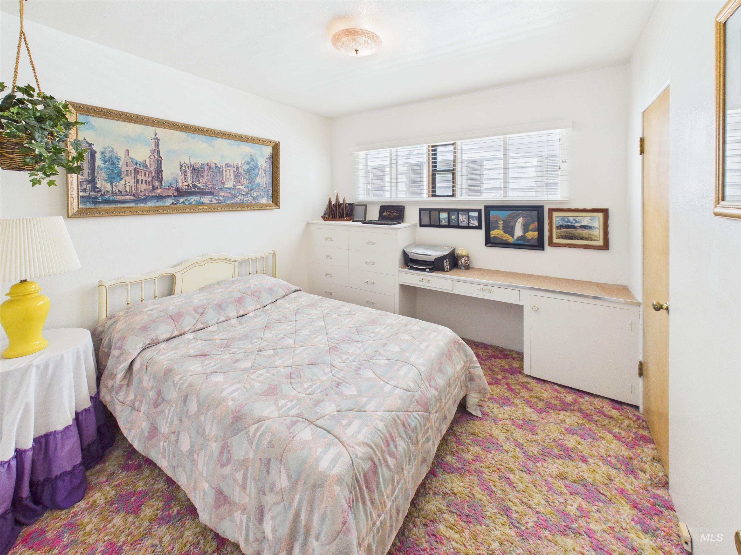 1826 Occidental Ave