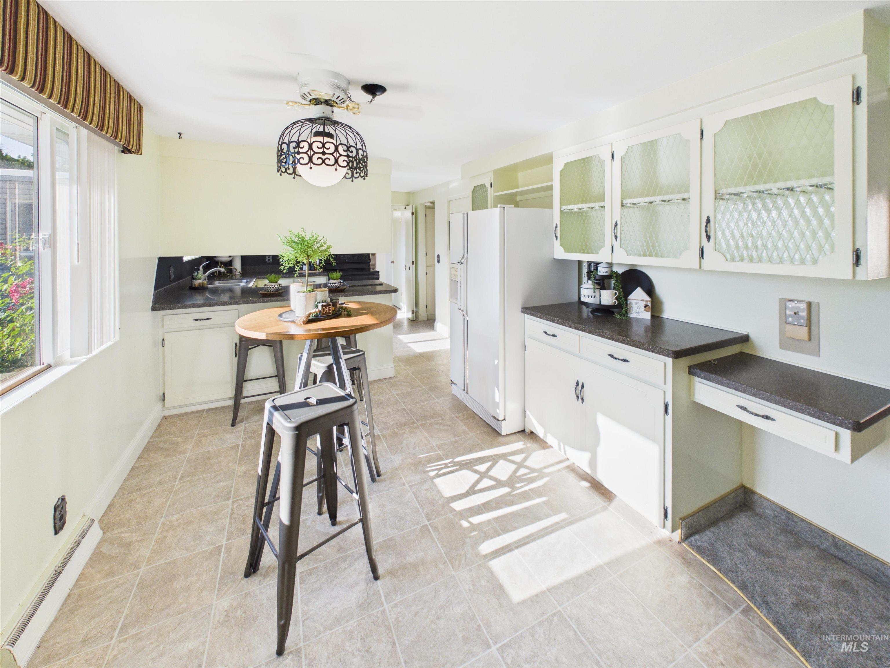 334 S 4th Street