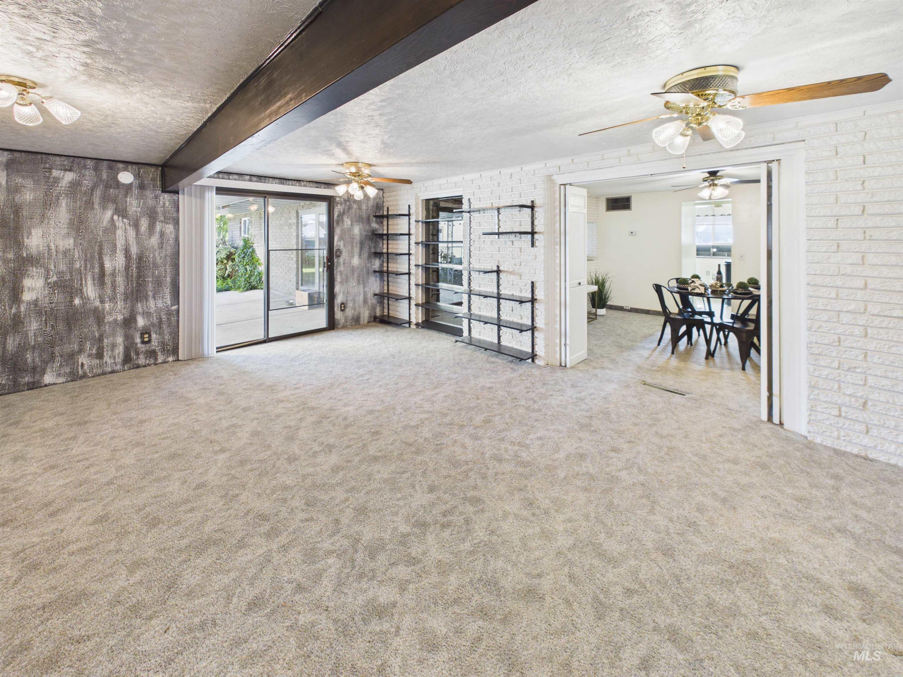 334 S 4th Street