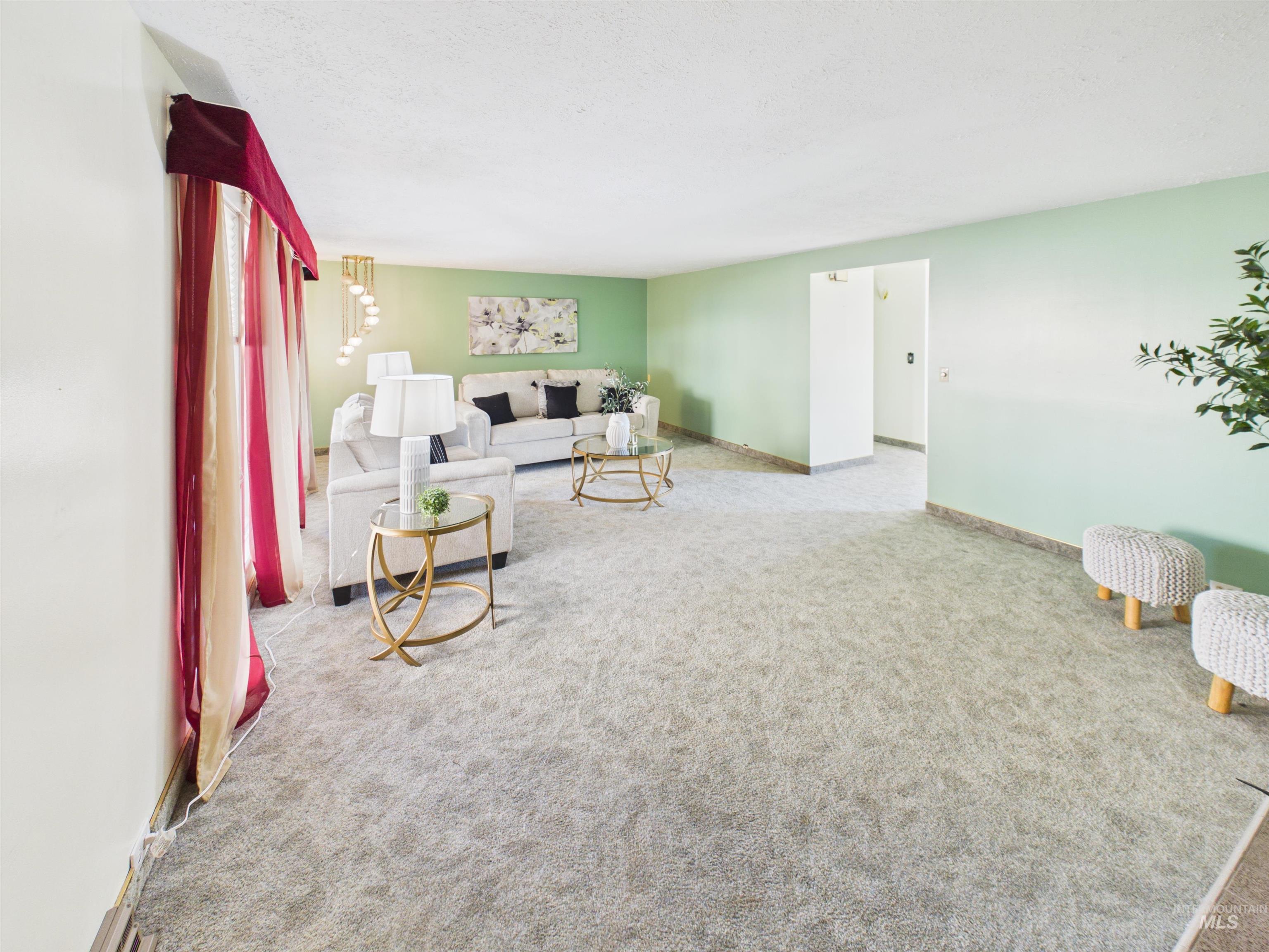 334 S 4th Street
