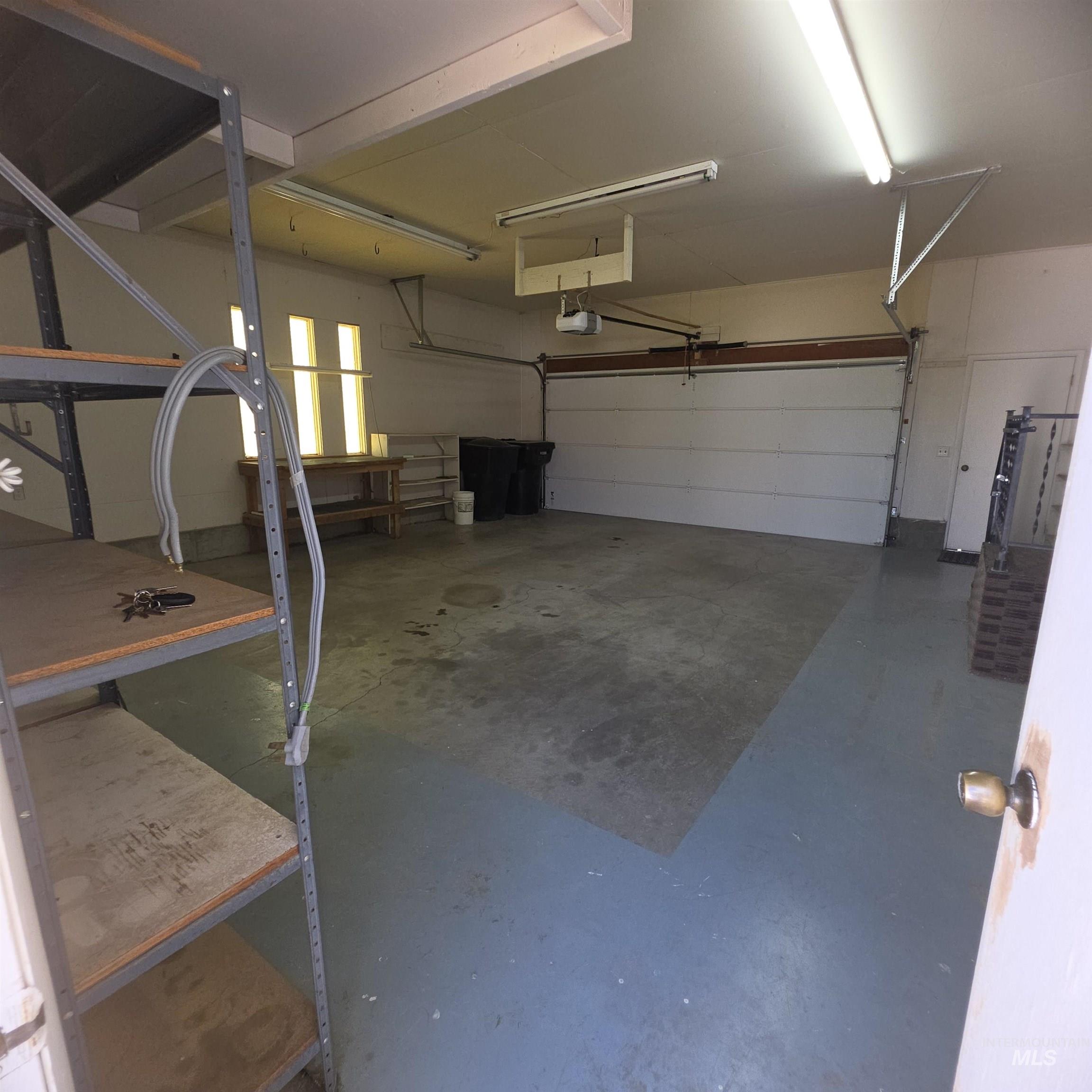 2872 Janis Drive