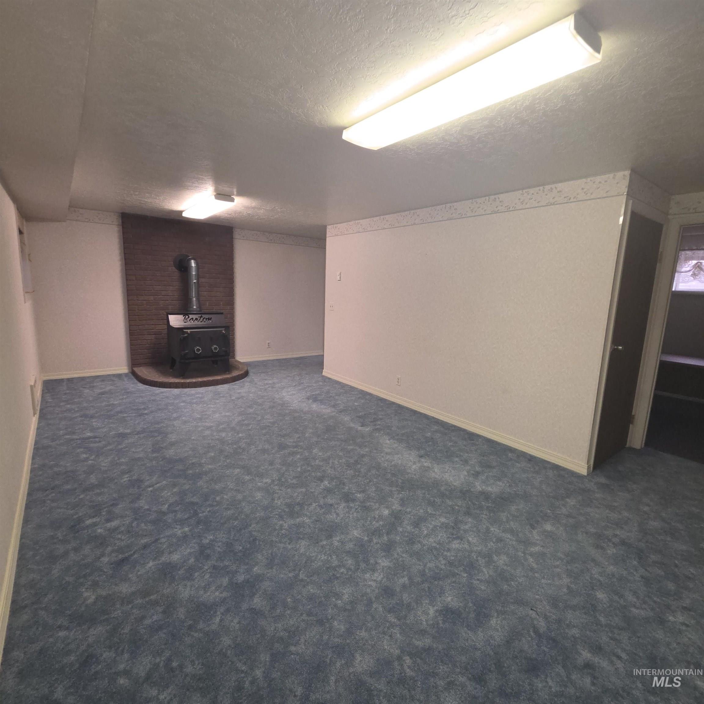 2872 Janis Drive