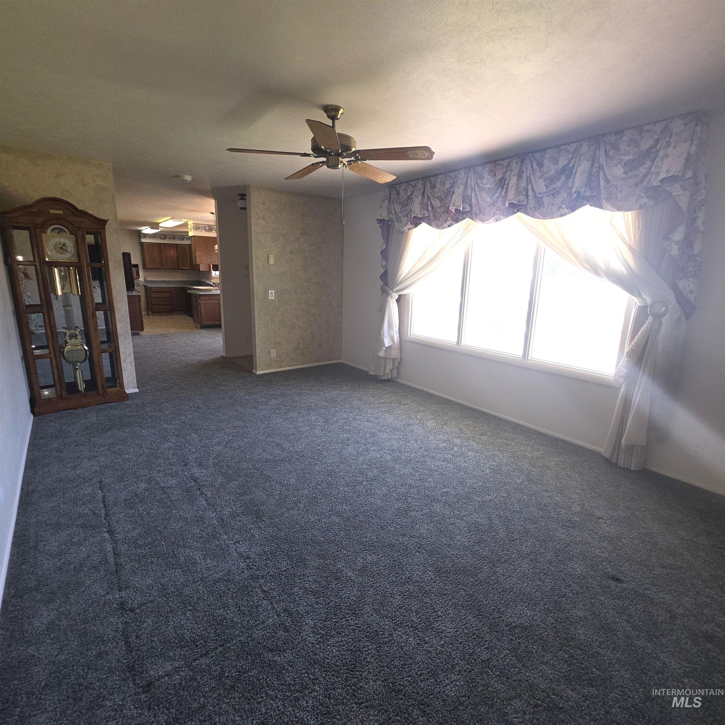 2872 Janis Drive