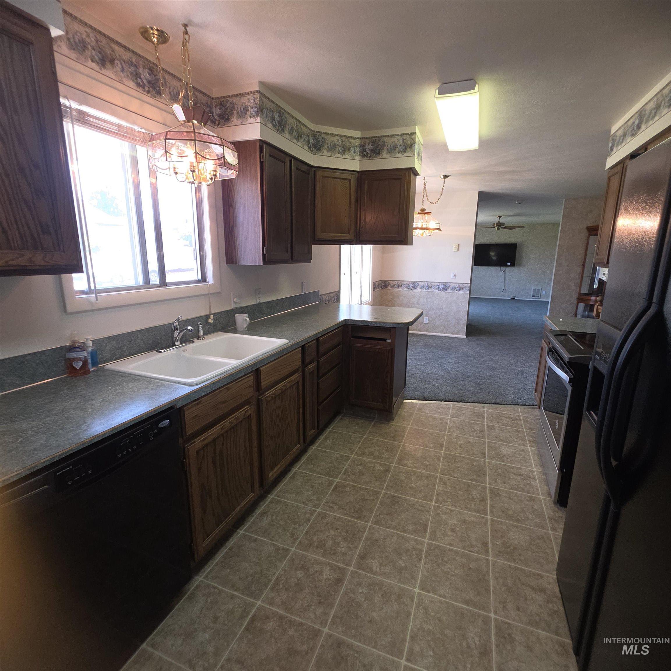 2872 Janis Drive