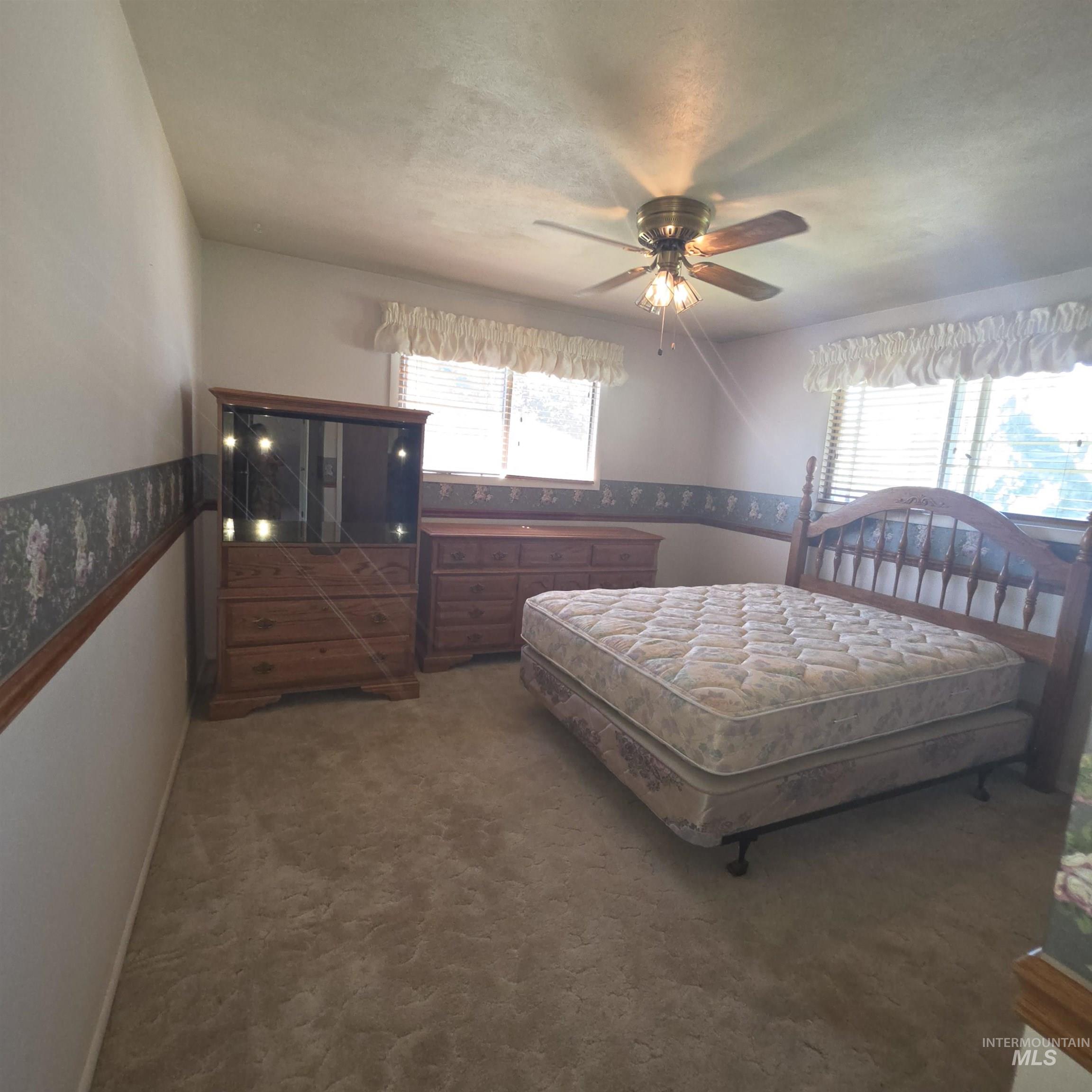 2872 Janis Drive