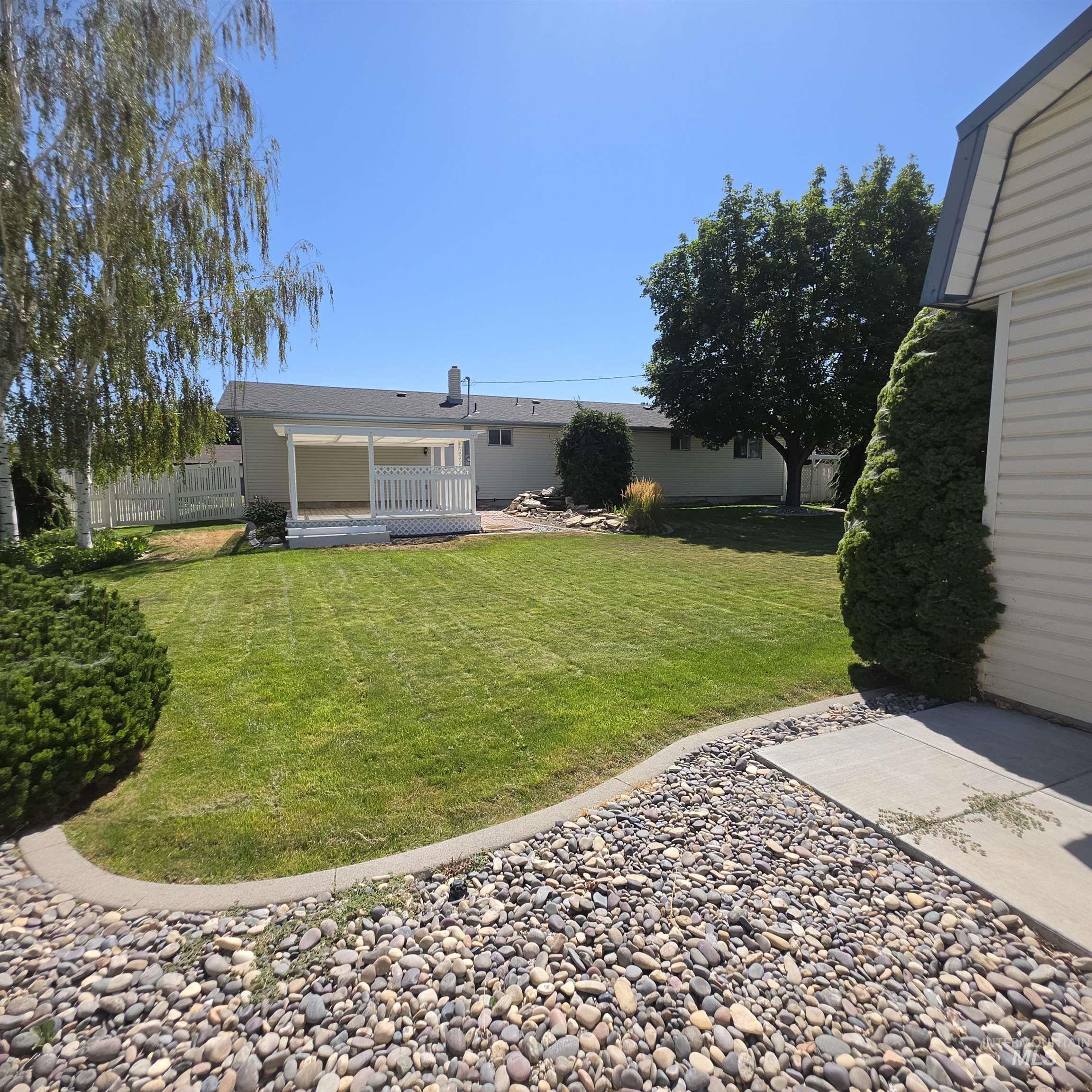 2872 Janis Drive