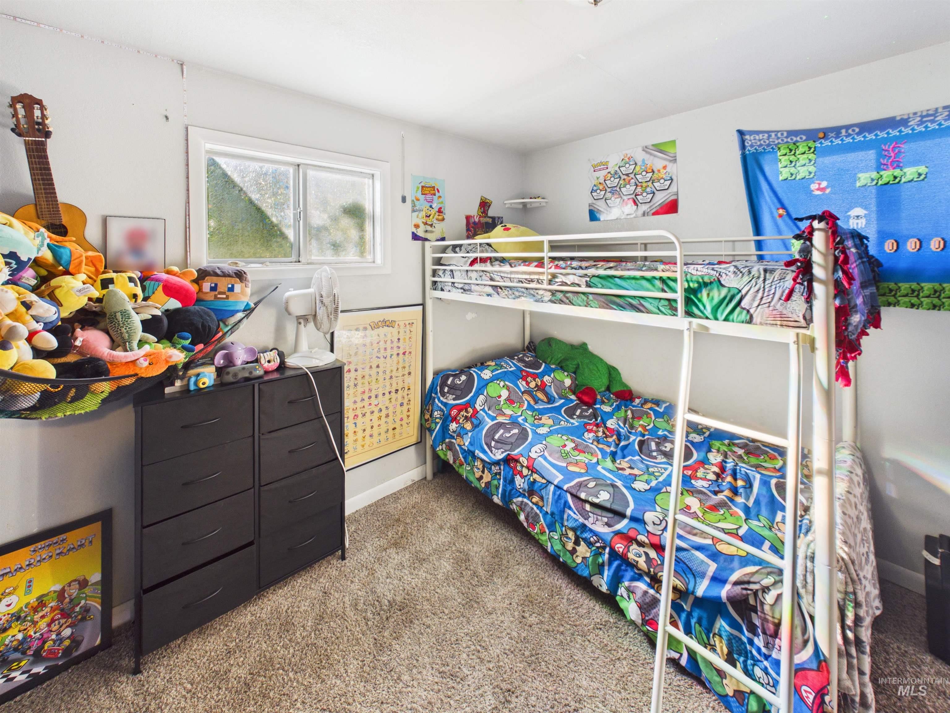 310 E Atherton