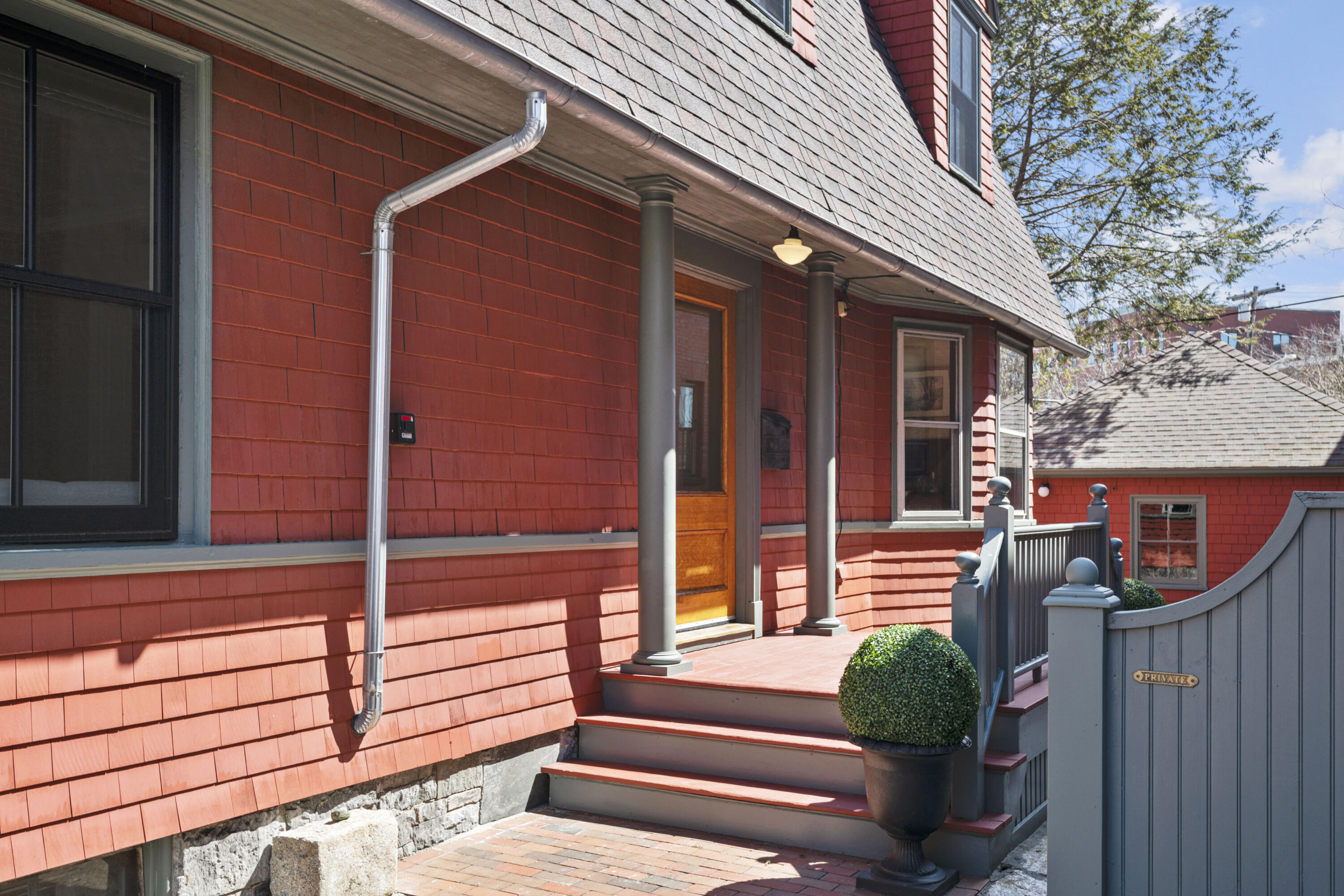 25 Bramhall Street