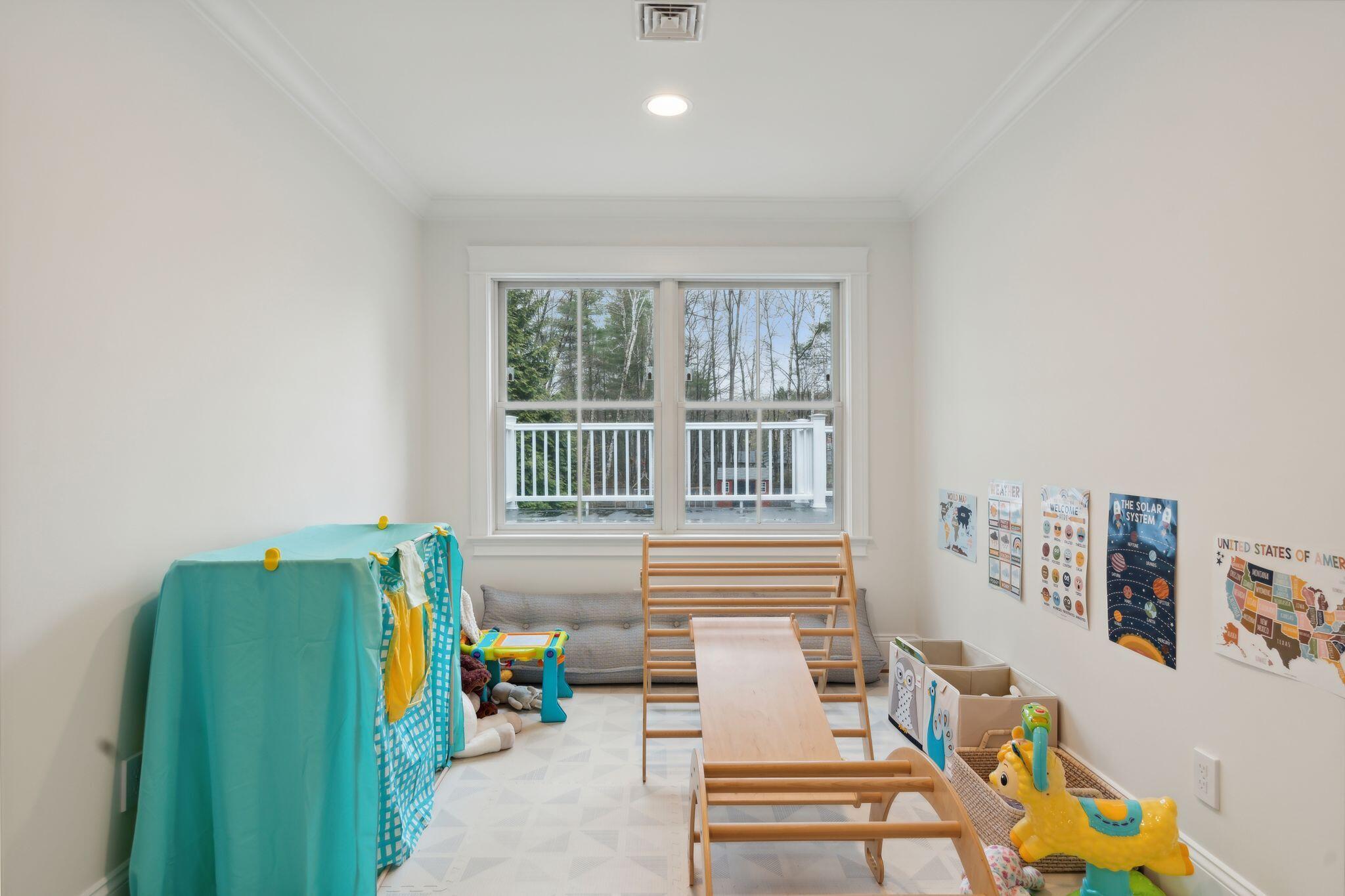 157 W Elm Street