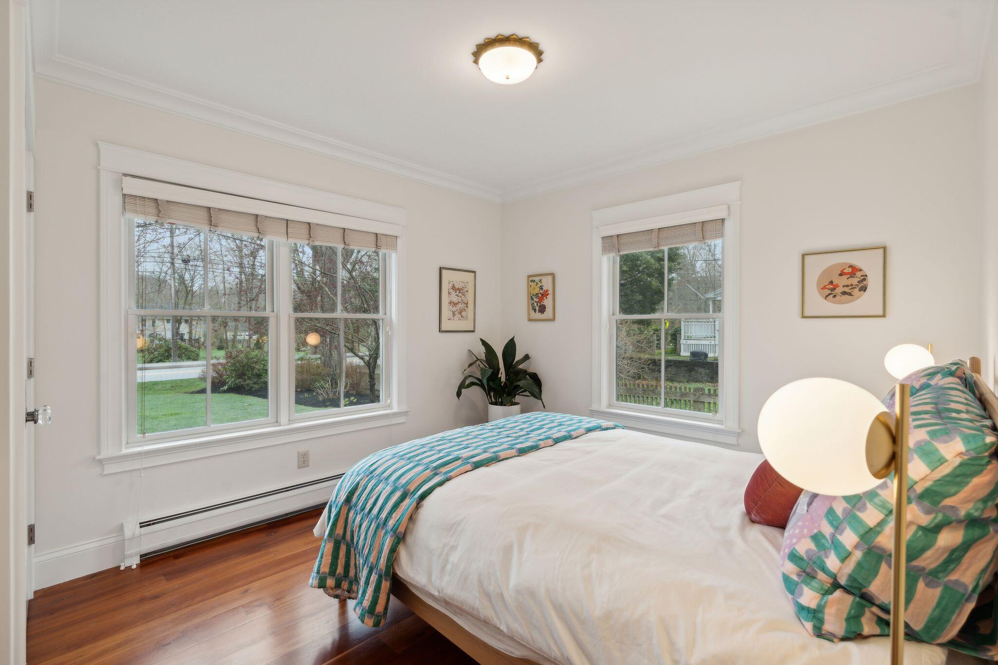 157 W Elm Street