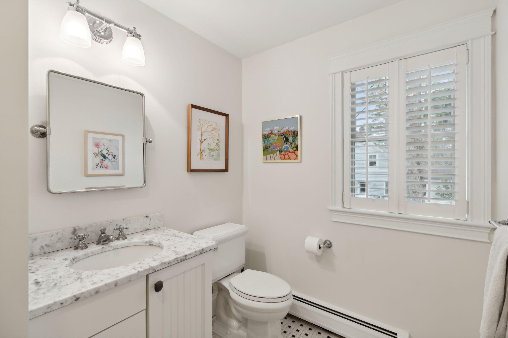 157 W Elm Street
