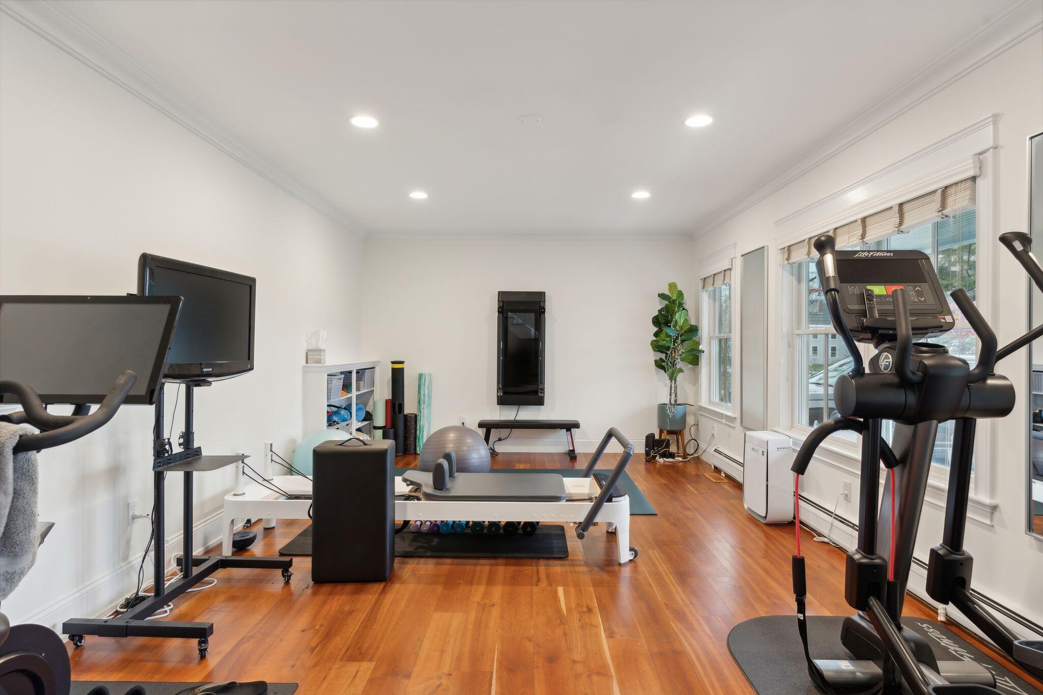 157 W Elm Street
