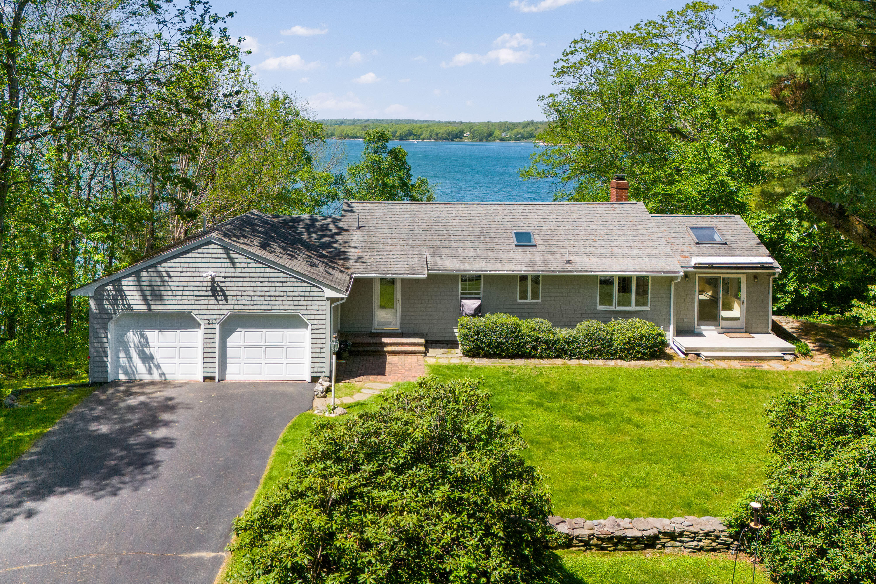 23 Sandy Point Road