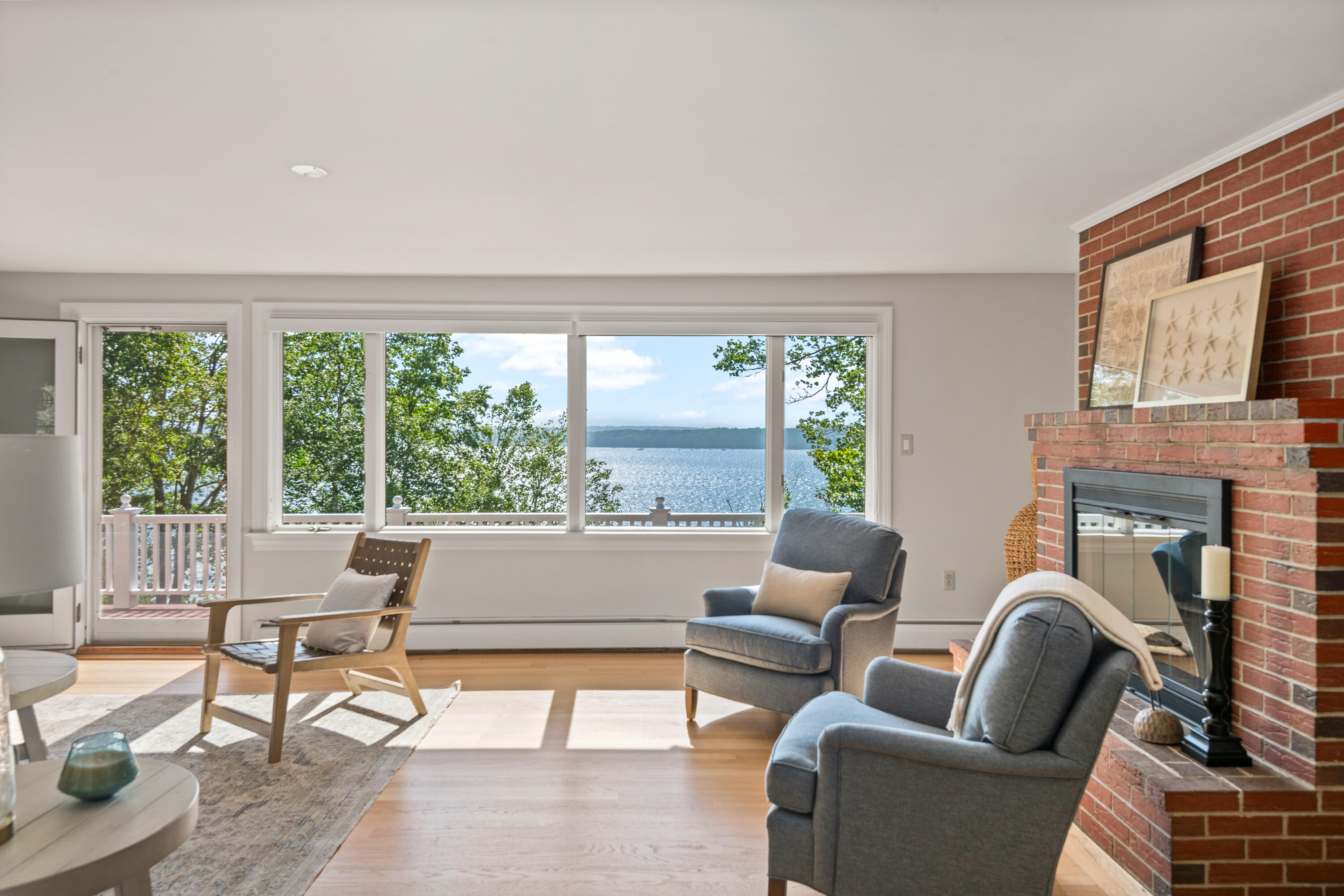 23 Sandy Point Road