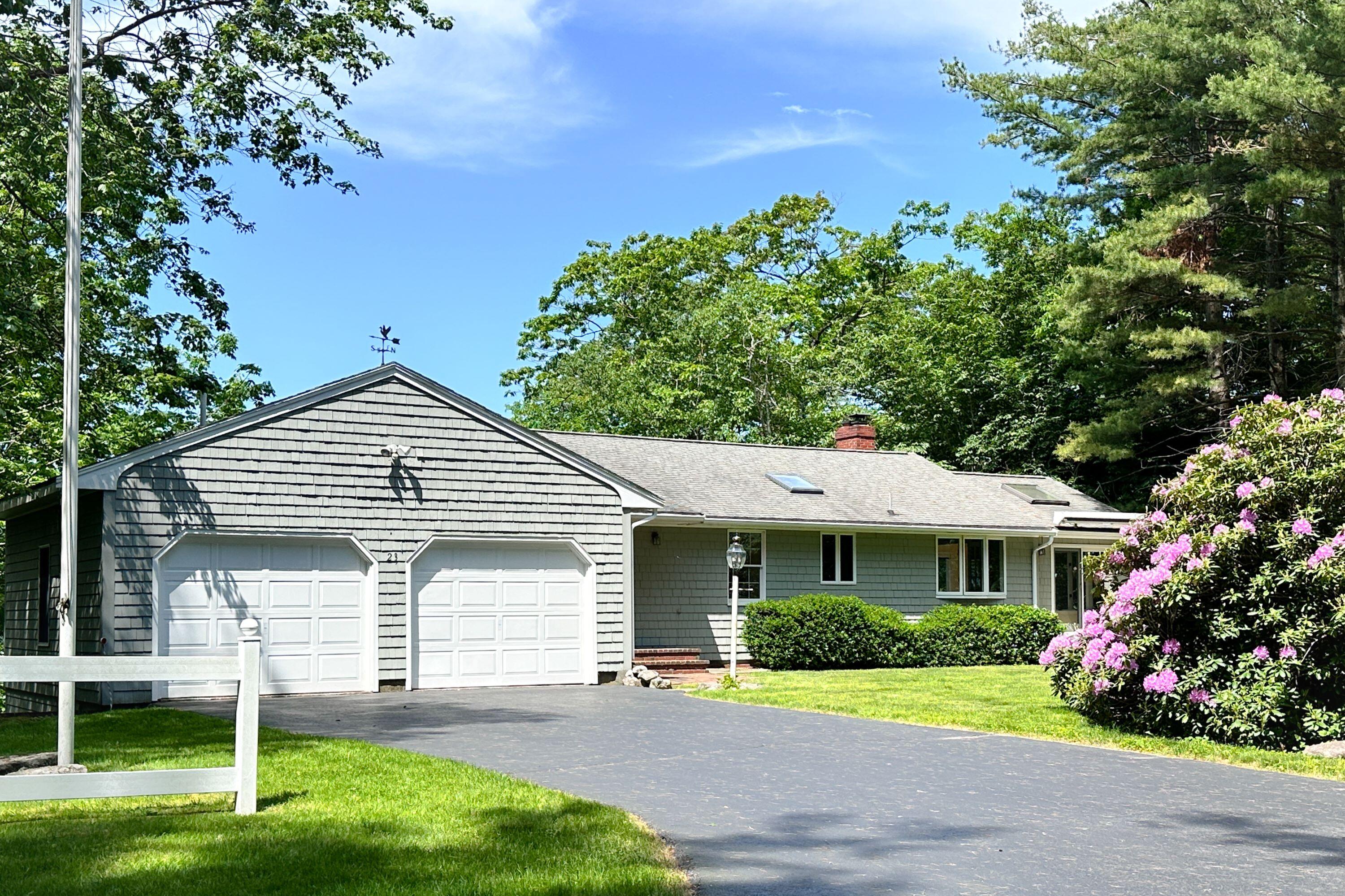 23 Sandy Point Road