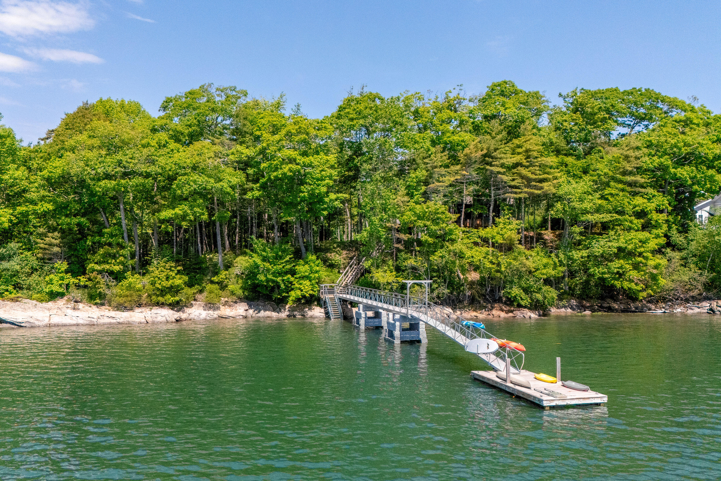 42 Brickyard Cove