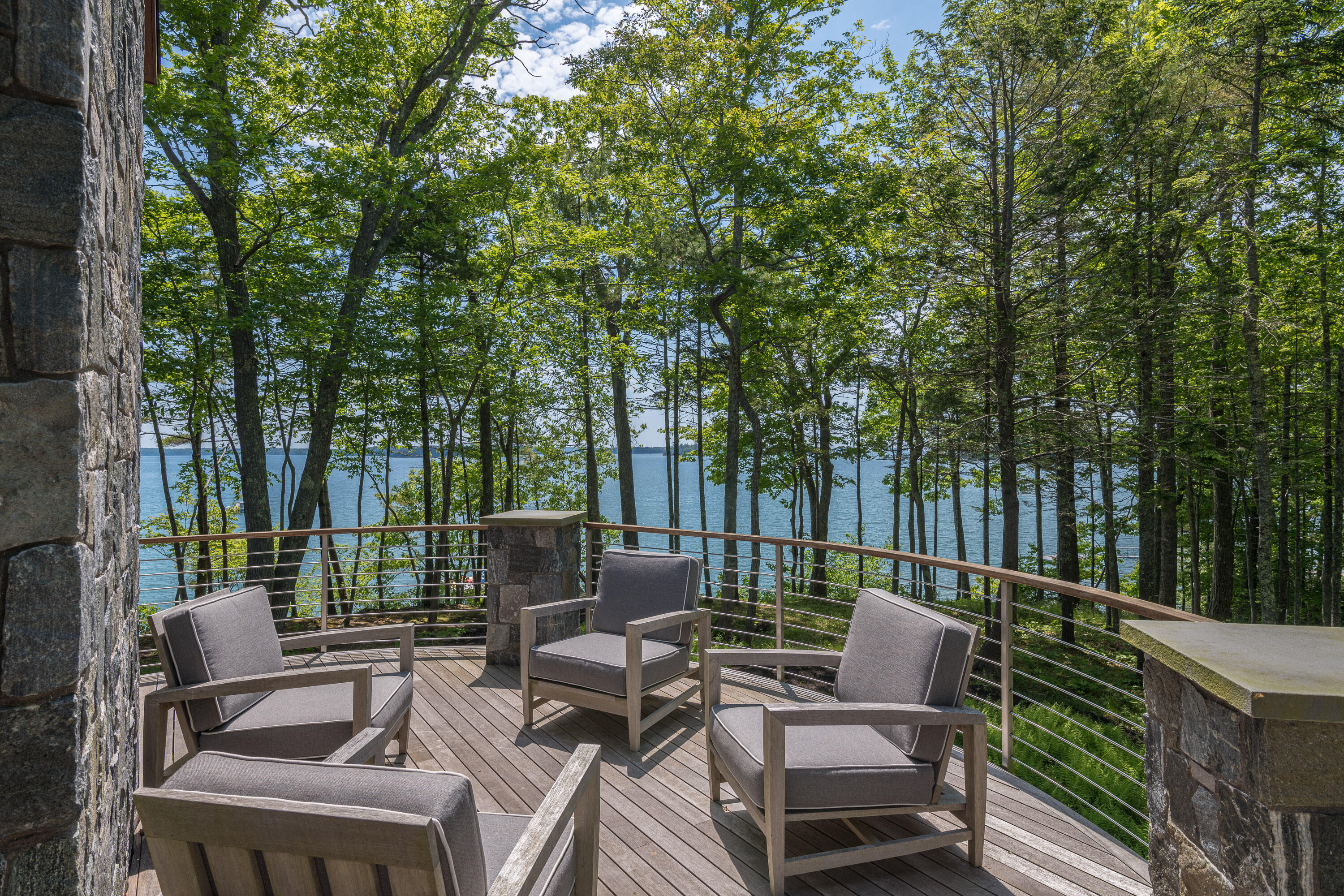 42 Brickyard Cove