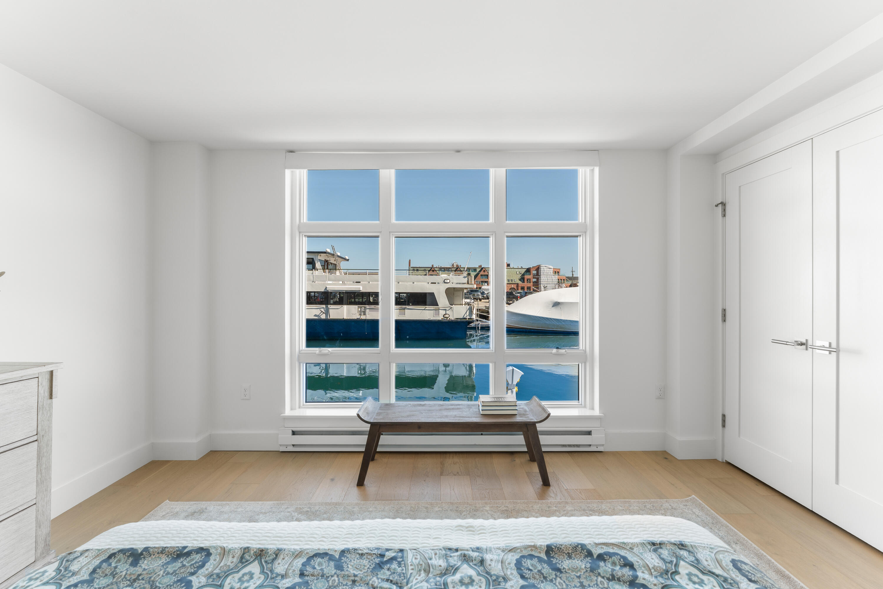 703 Chandlers Wharf, 703